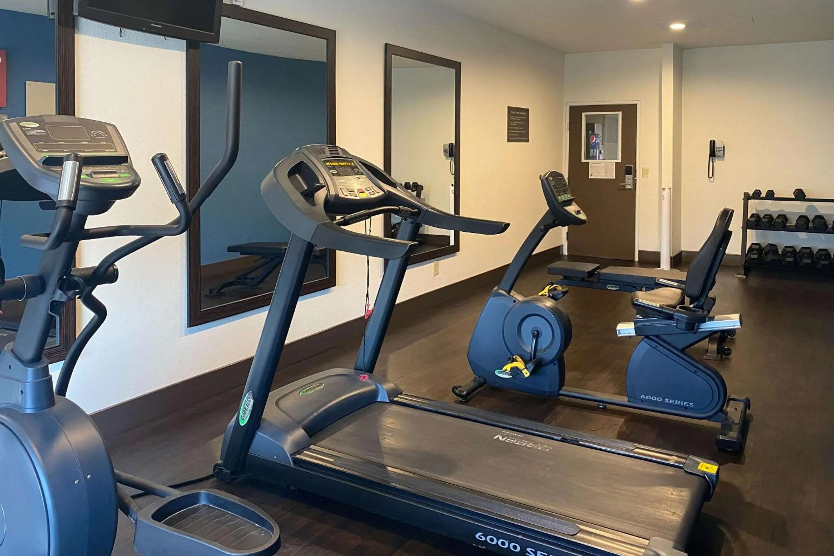 Fitness centre/facilities in Comfort Suites Peoria I-74