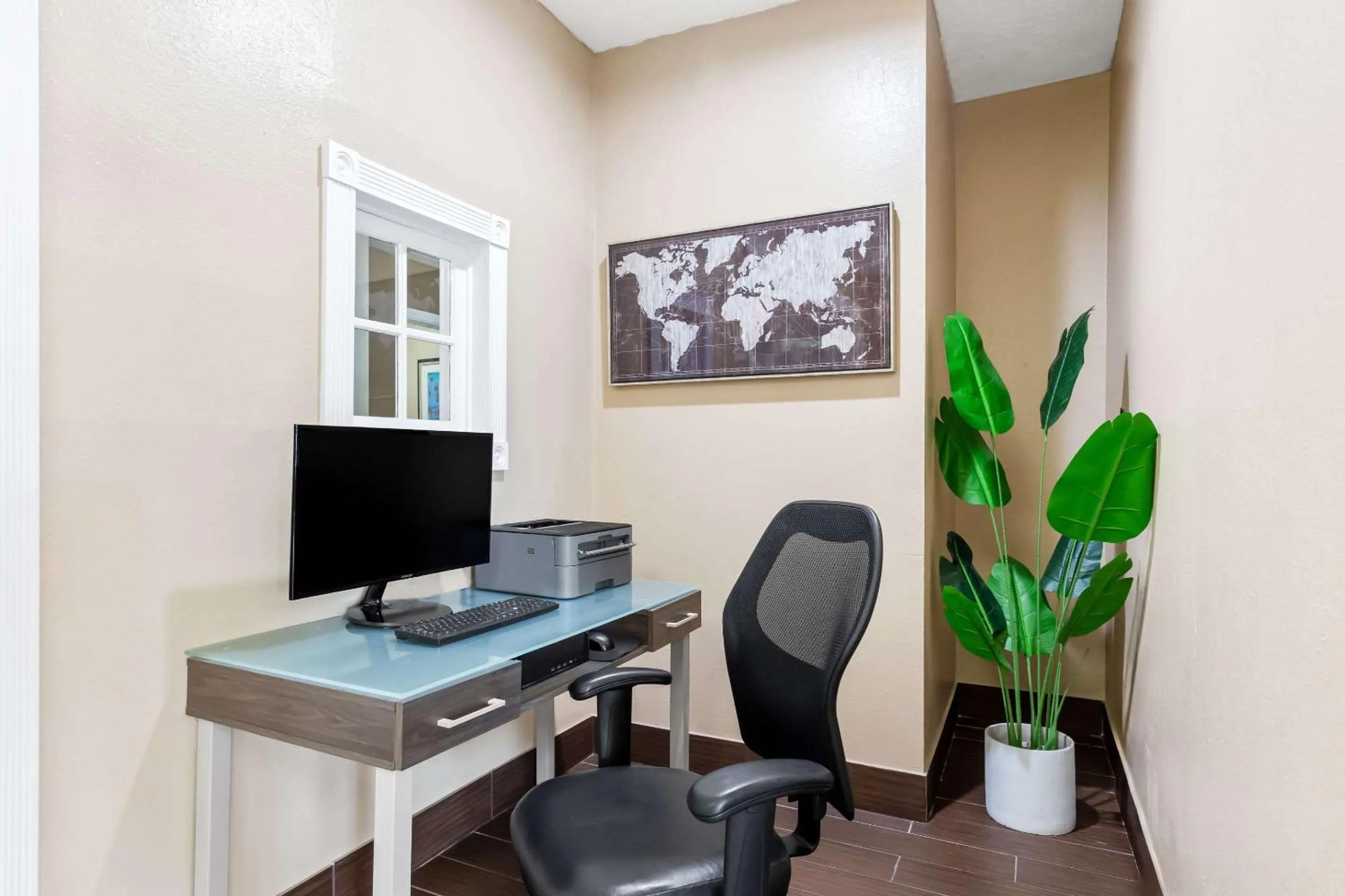 Business facilities in Quality Inn & Suites Springfield Southwest near I-72