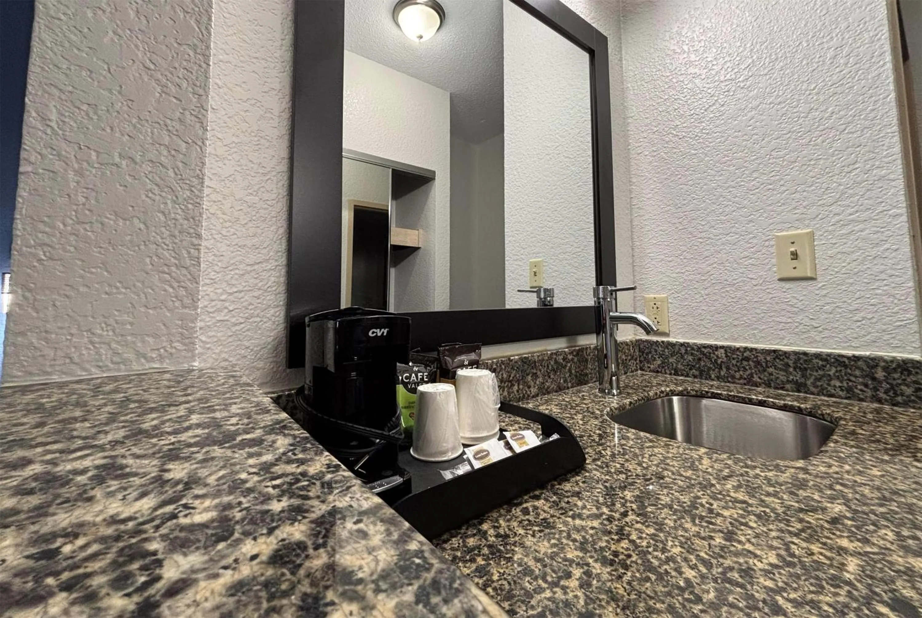 Photo of the whole room in Baymont by Wyndham Marion