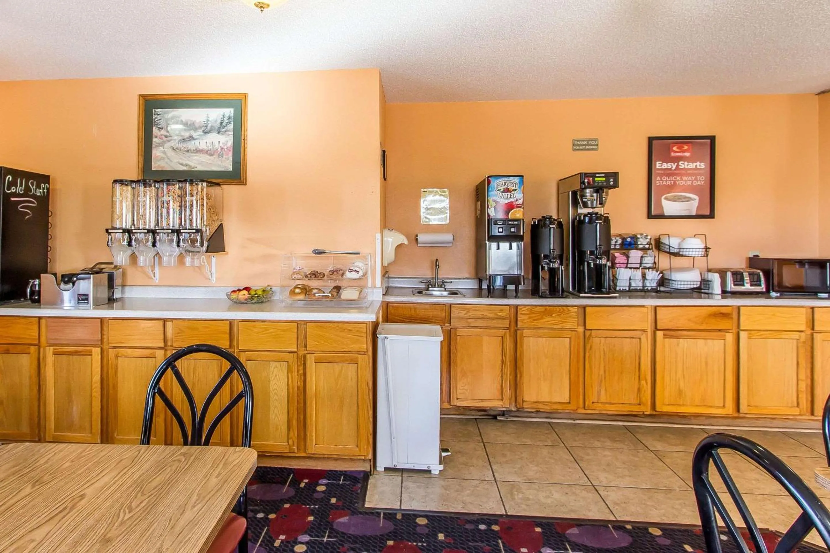 Restaurant/places to eat in Econo Lodge Inn & Suites Pekin - Peoria Area