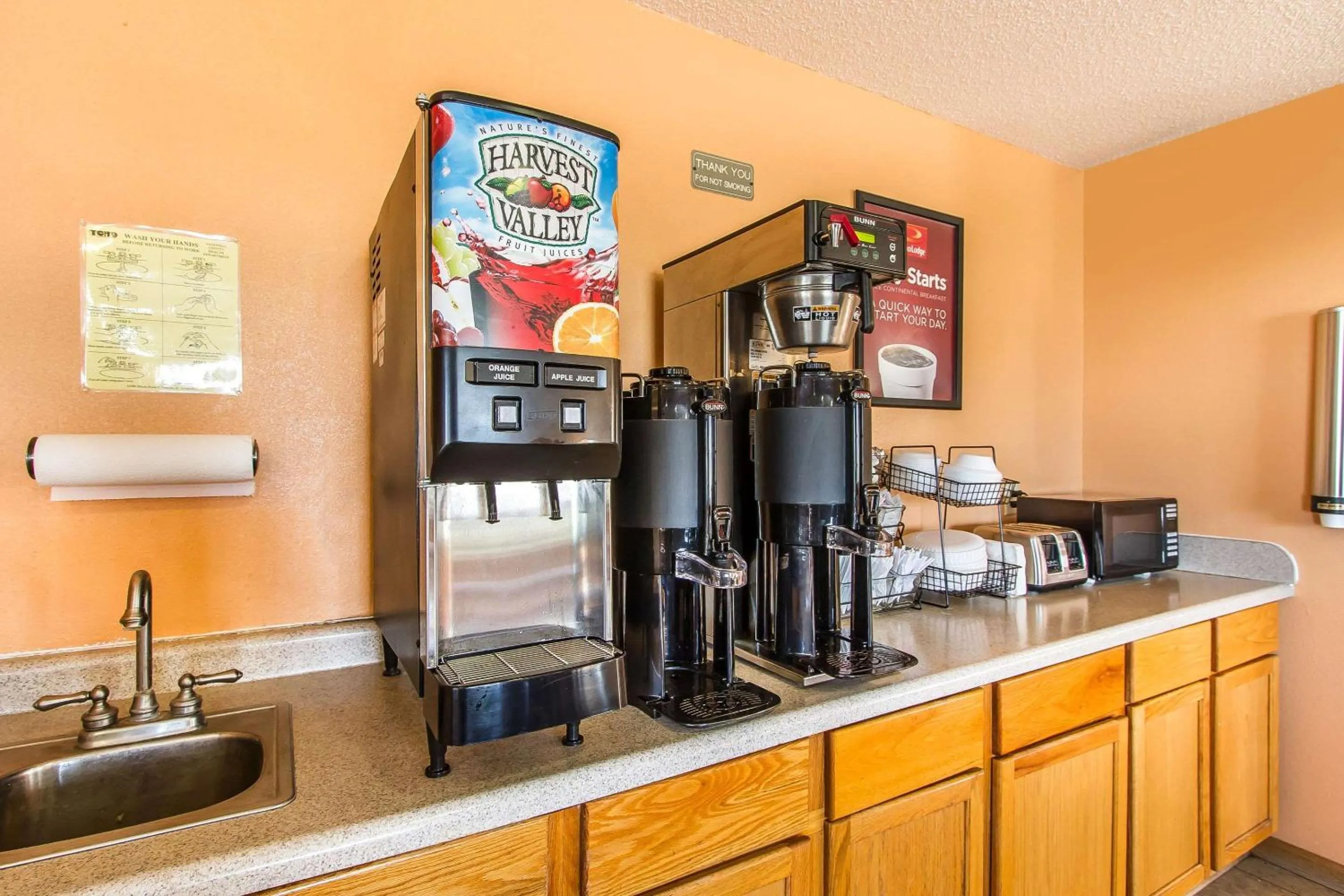 Restaurant/places to eat in Econo Lodge Inn & Suites Pekin - Peoria Area