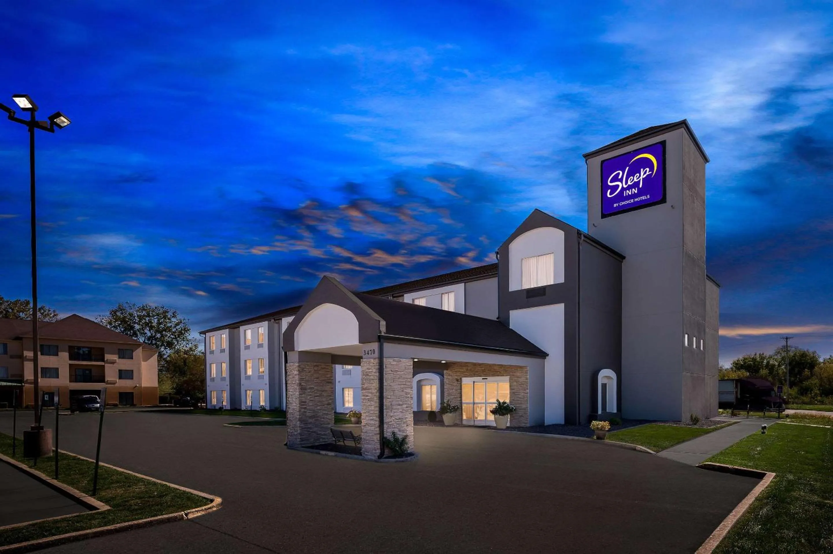 Property building in Sleep Inn Springfield West