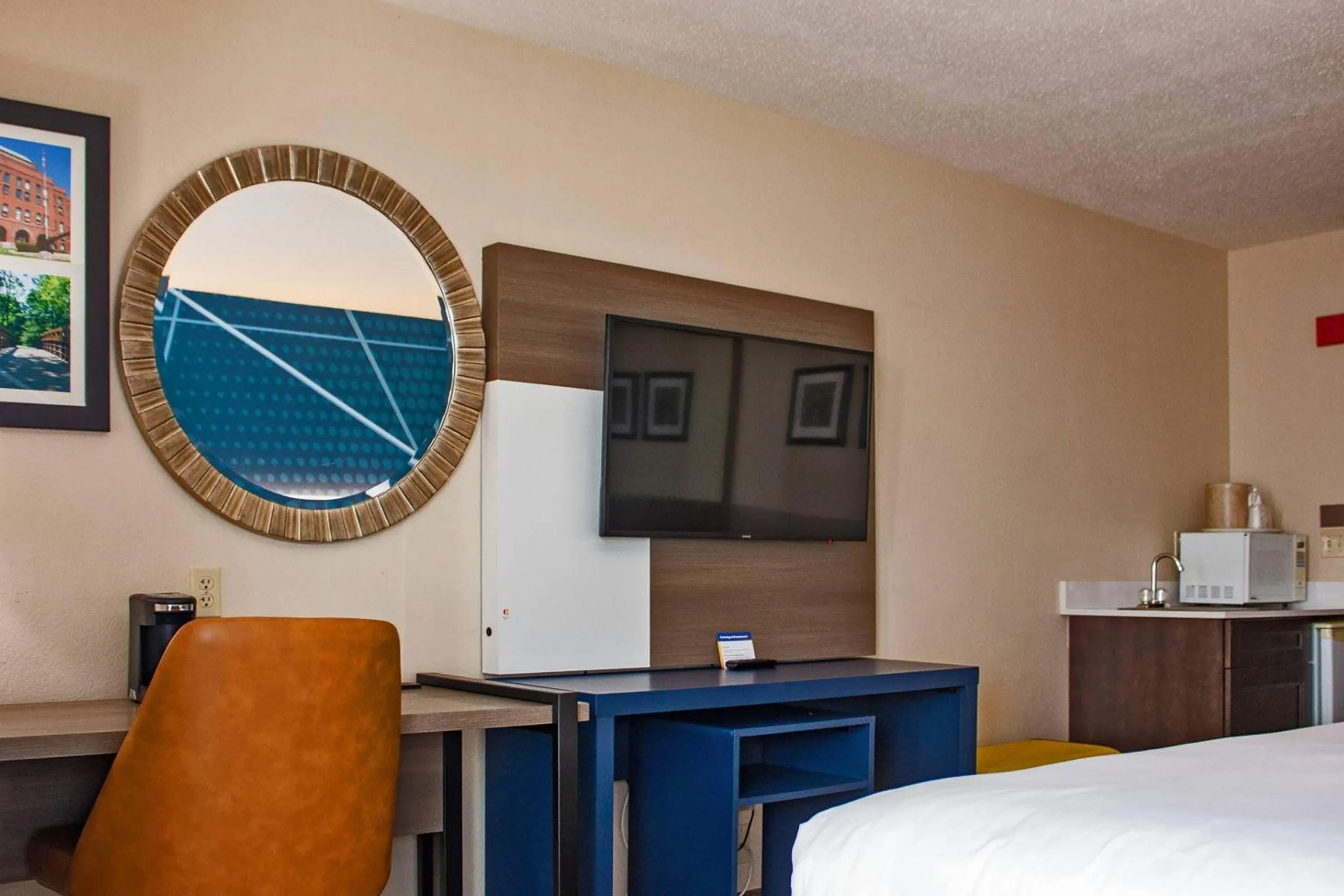 Bedroom, Bed in Comfort Inn & Suites Geneva- West Chicago