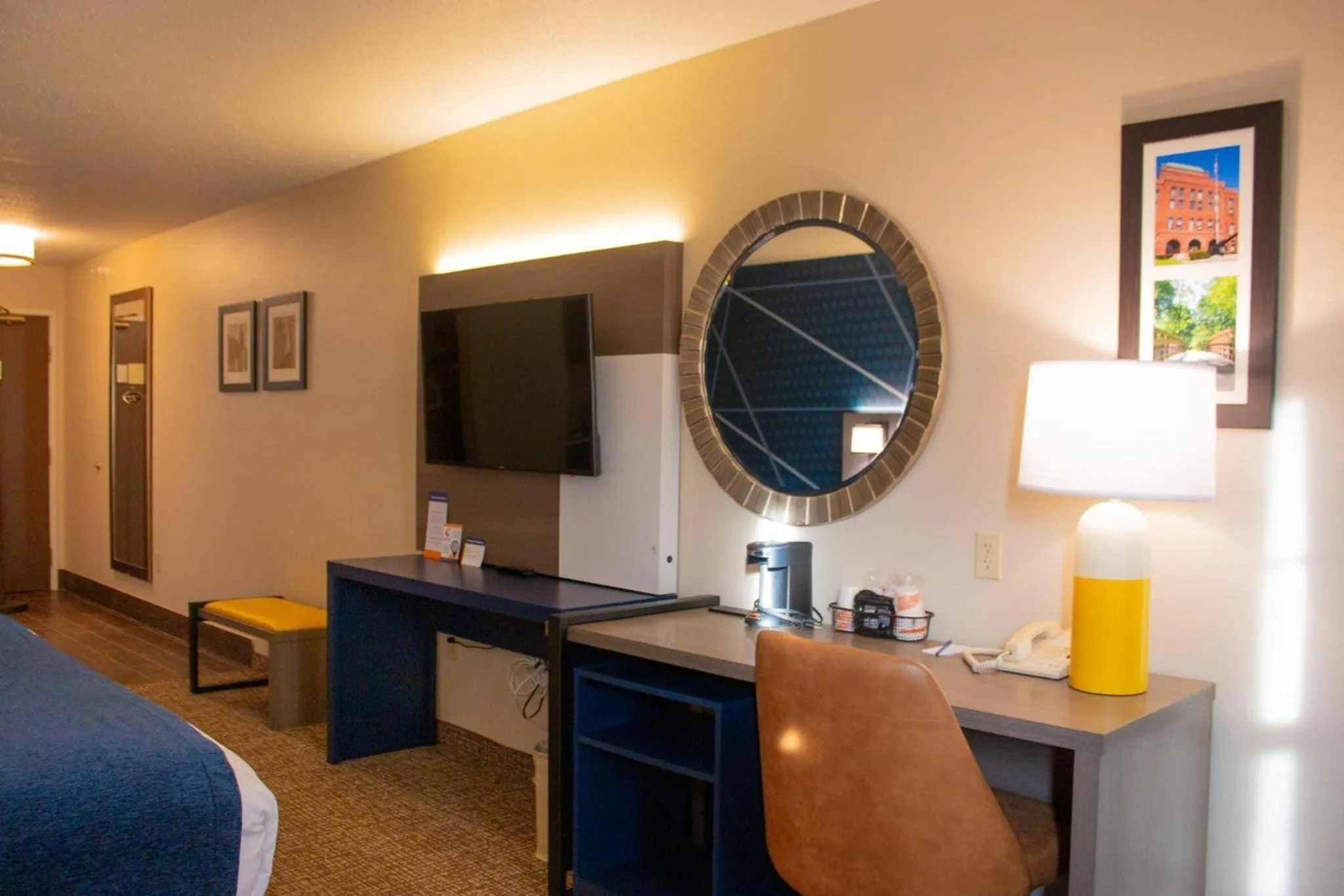 Bedroom, Bed in Comfort Inn & Suites Geneva- West Chicago