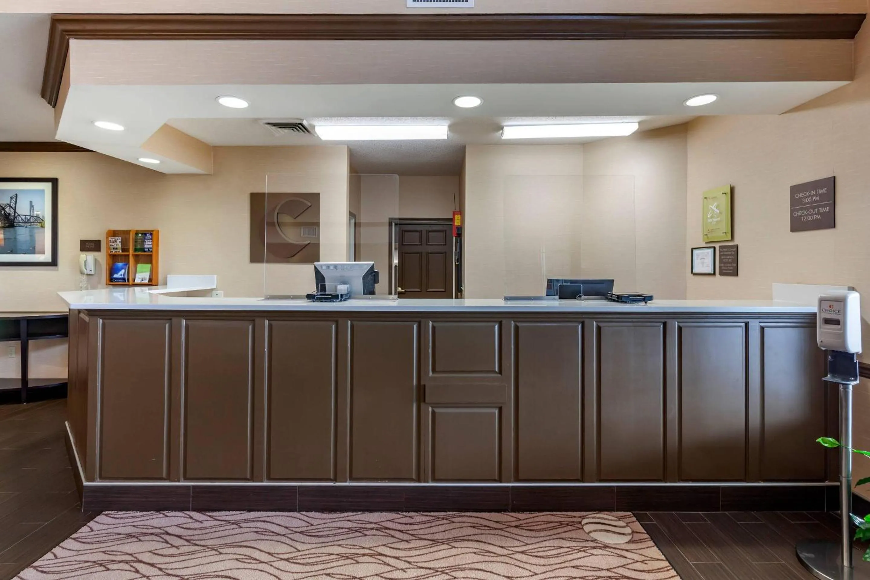 Lobby or reception in Comfort Inn & Suites Geneva- West Chicago