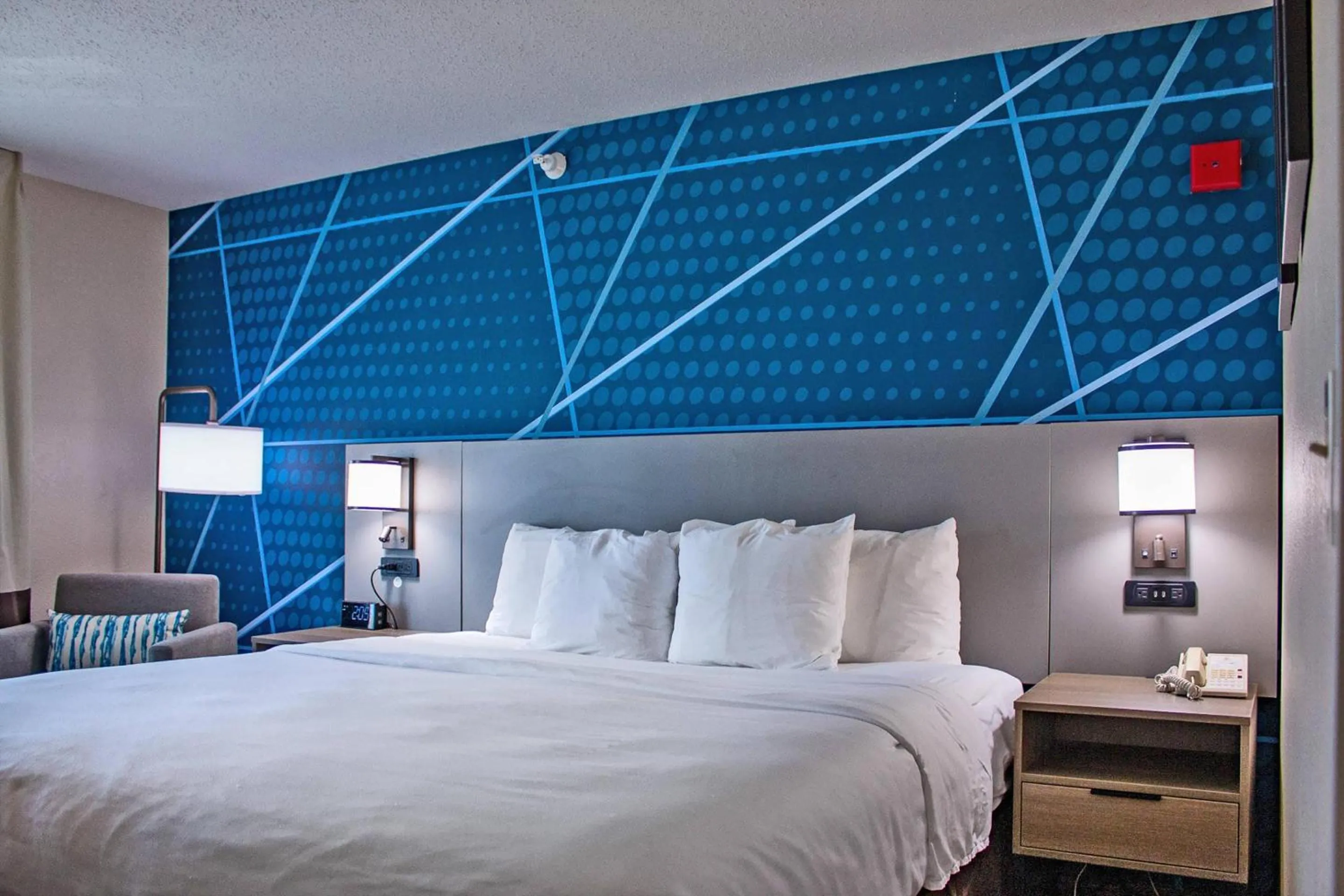 Bedroom, Bed in Comfort Inn & Suites Geneva- West Chicago