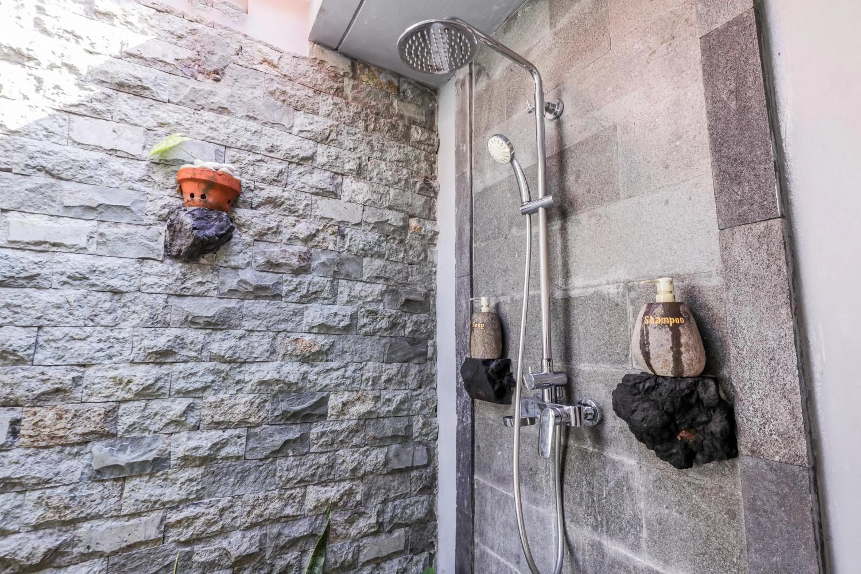 Shower in The Box Paradise Cottage