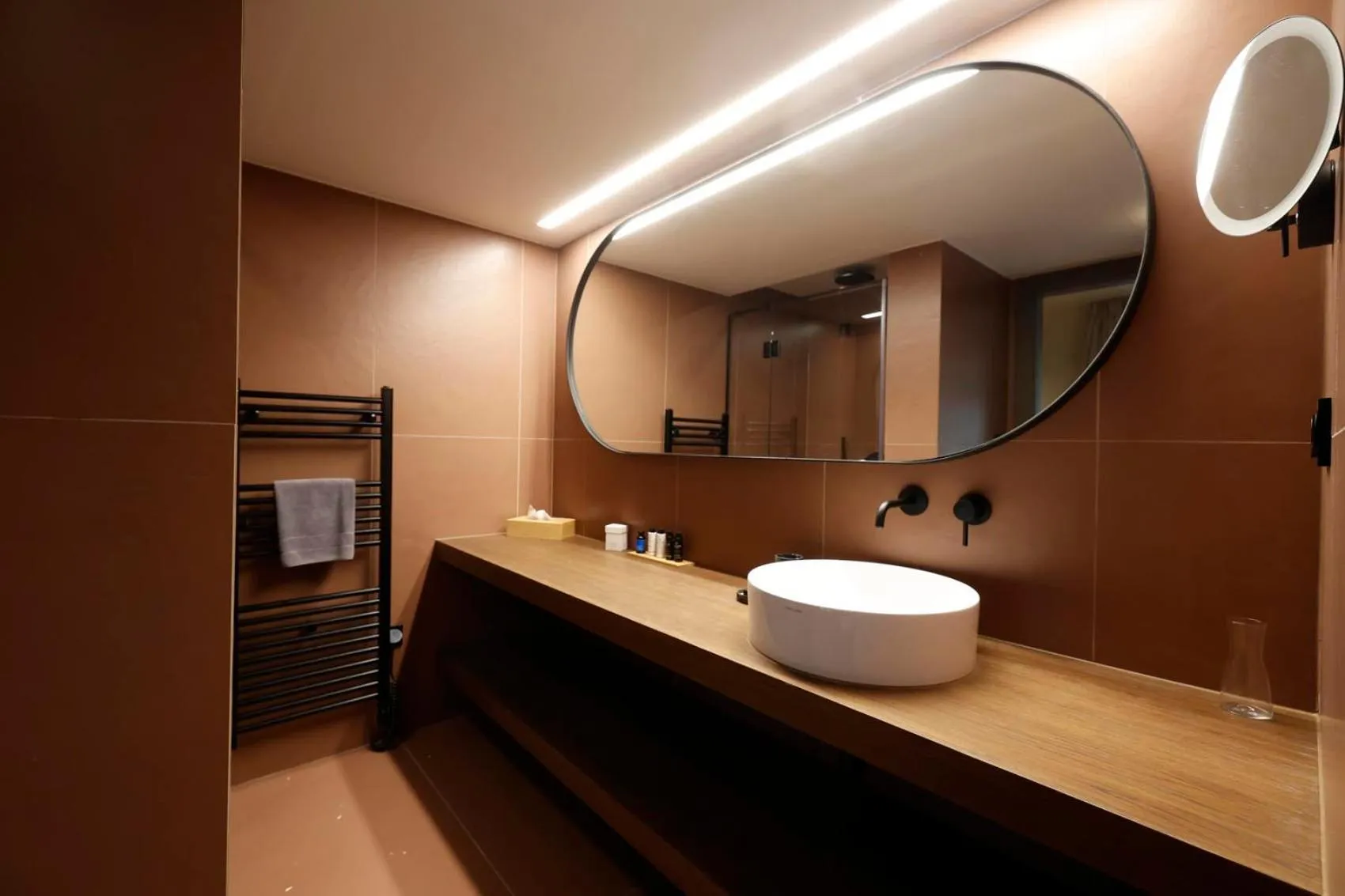 Bathroom in Amantes Villas and Suites