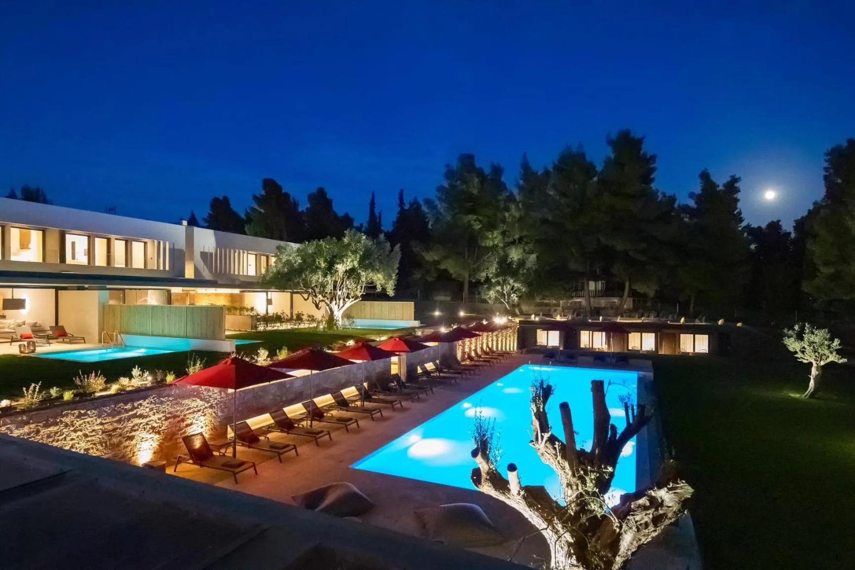 Night in Amantes Villas and Suites