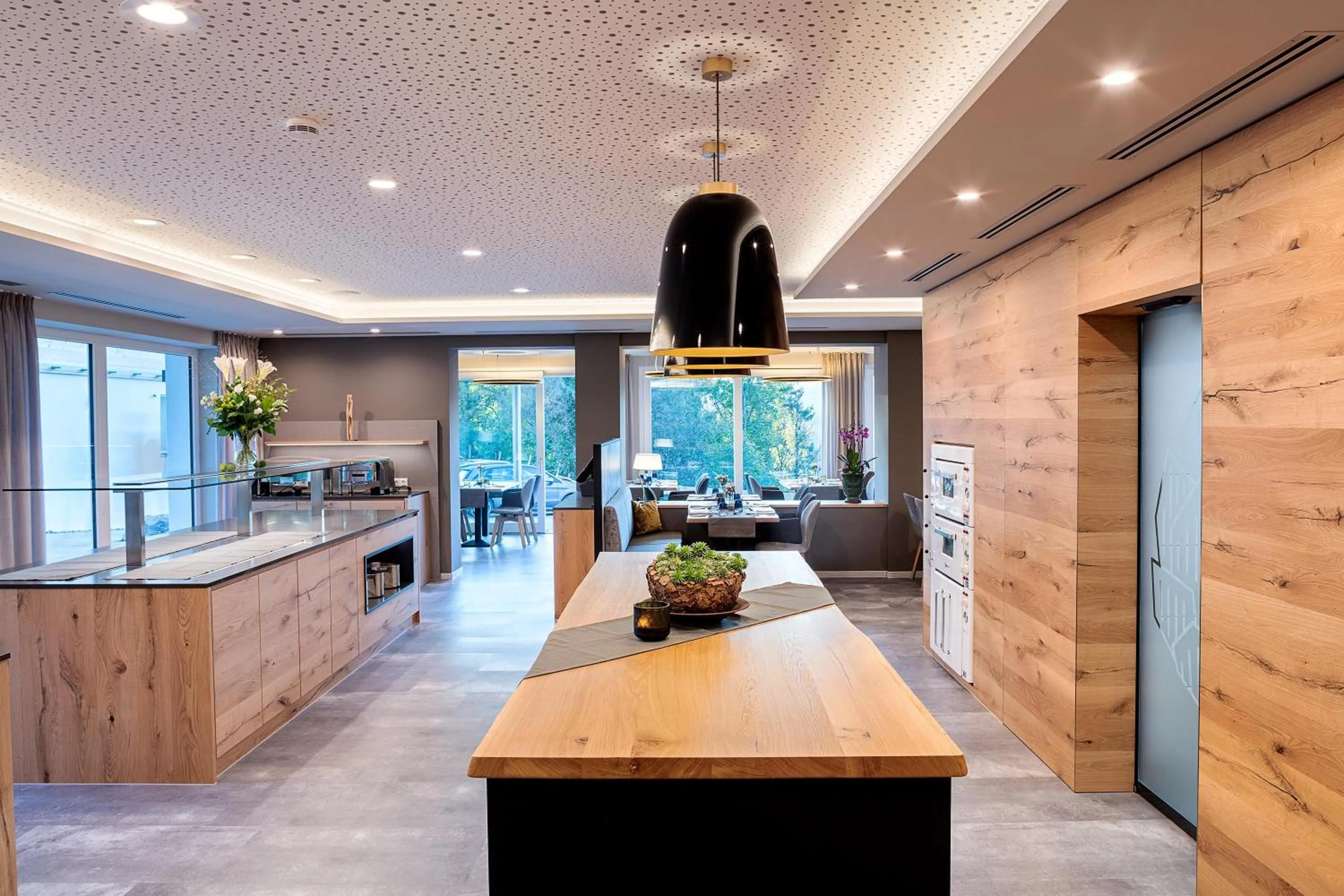 Restaurant/places to eat in Hotel Kühberg