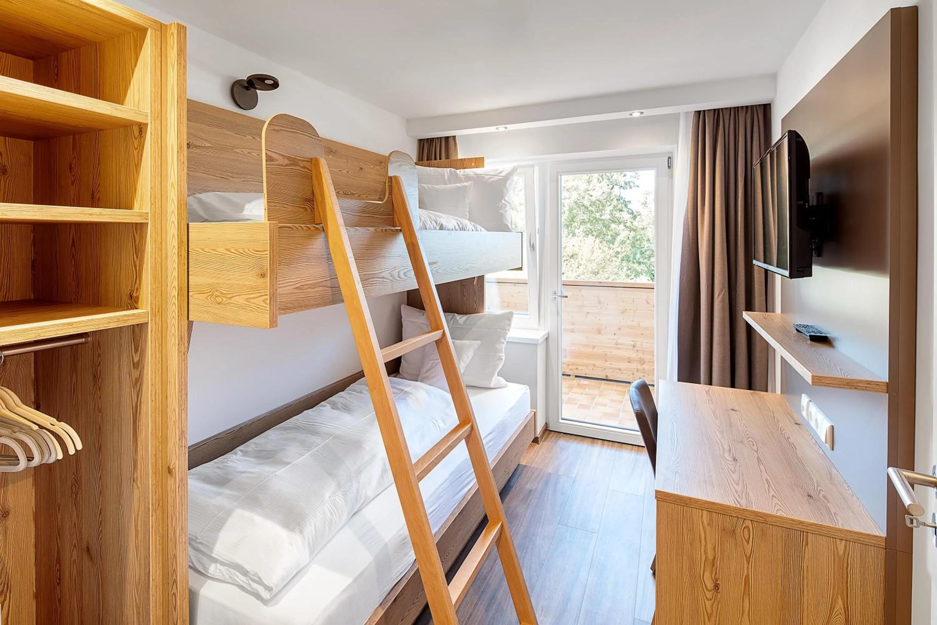 bunk bed, Bed in Hotel Kühberg