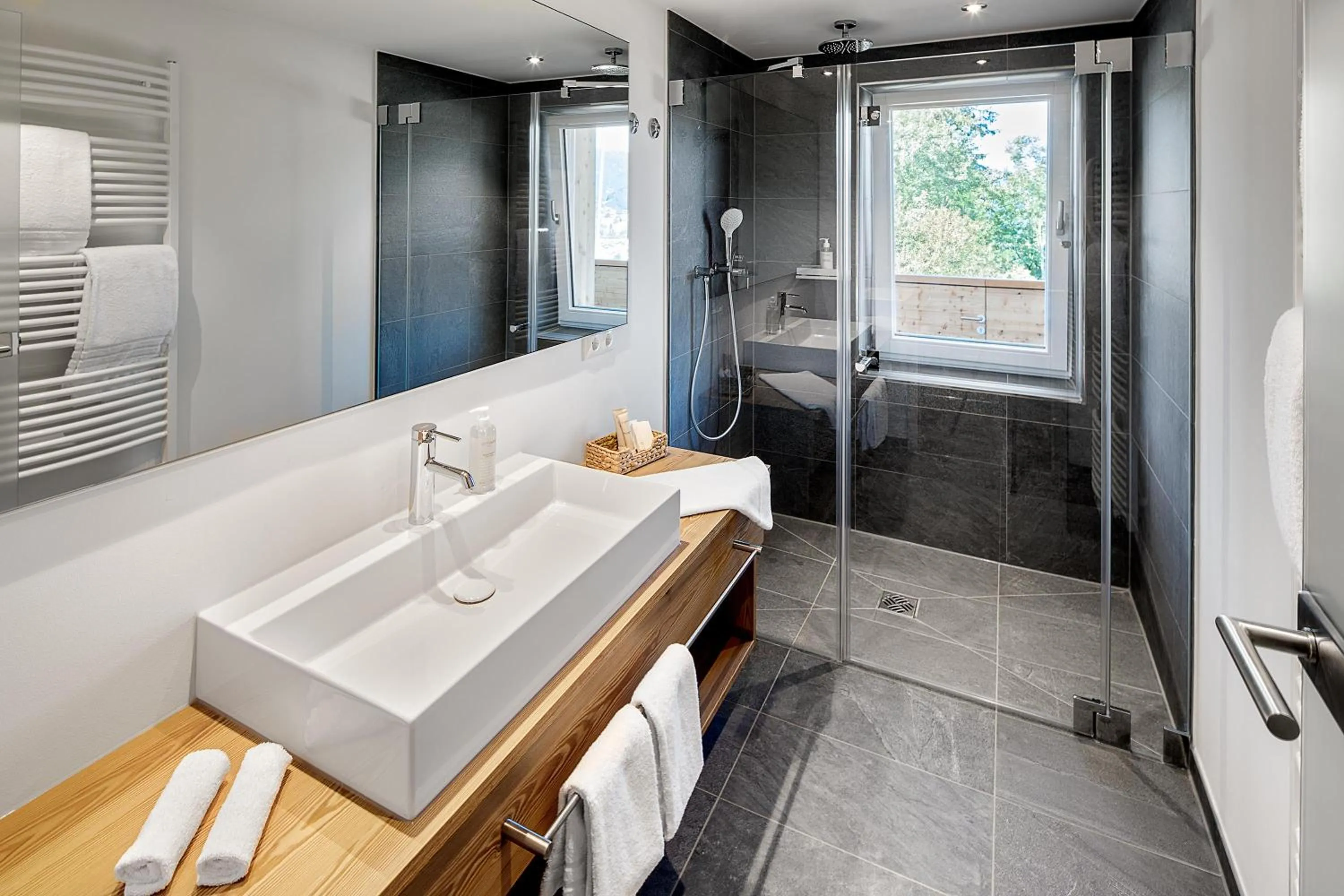 Bathroom in Hotel Kühberg