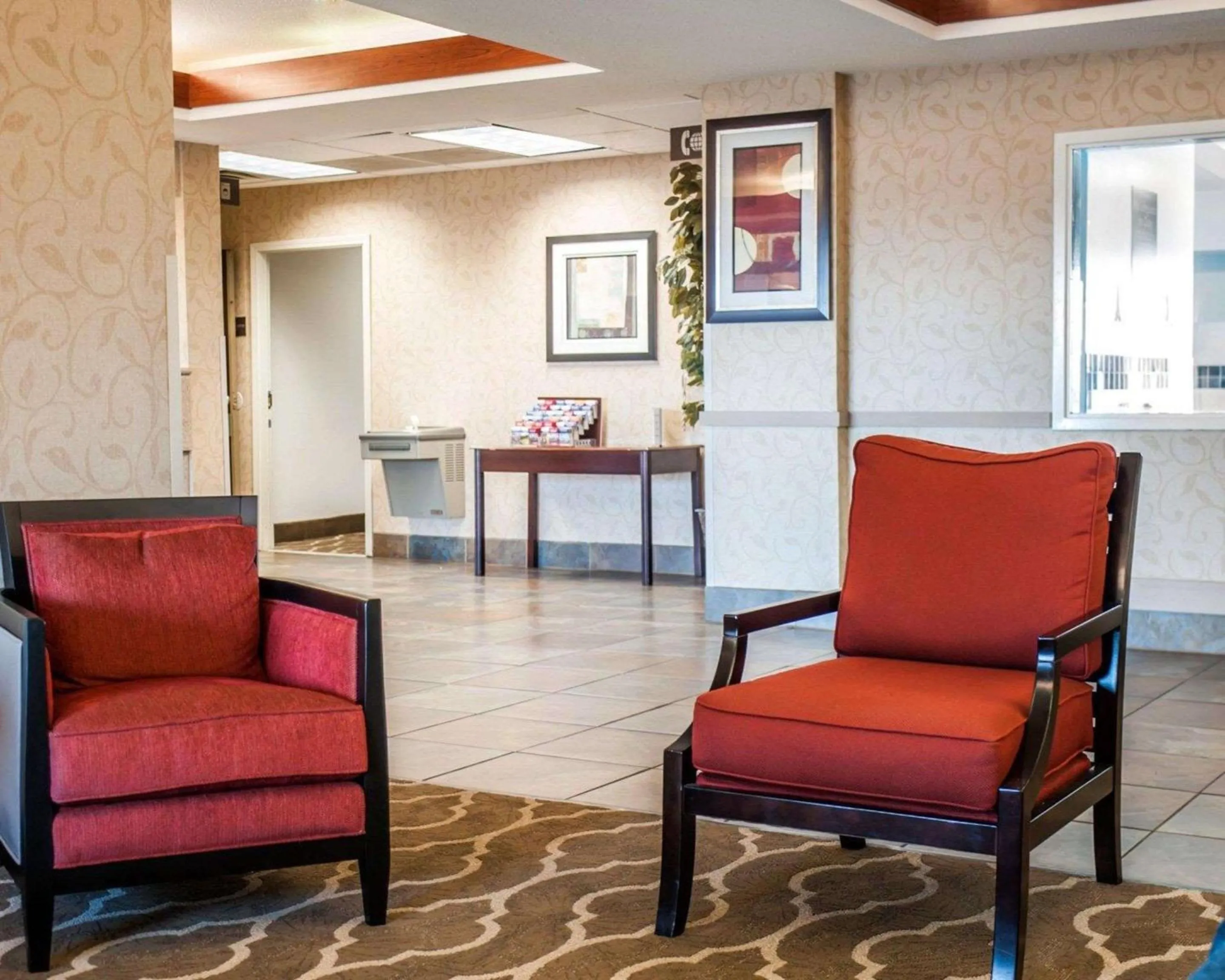 Lobby or reception in Quality Inn & Suites near St Louis and I-255