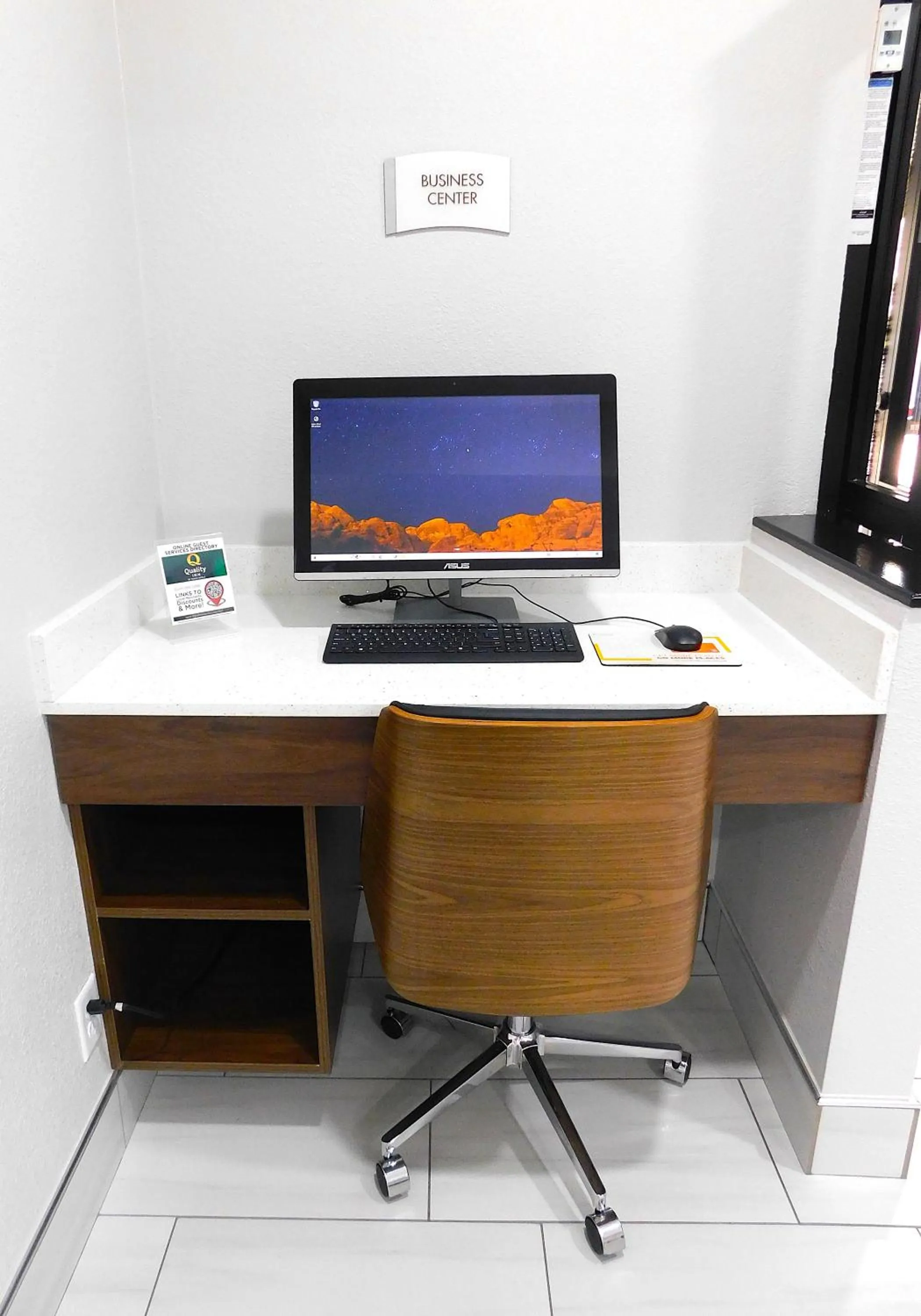 Business facilities in Quality Inn Pontiac