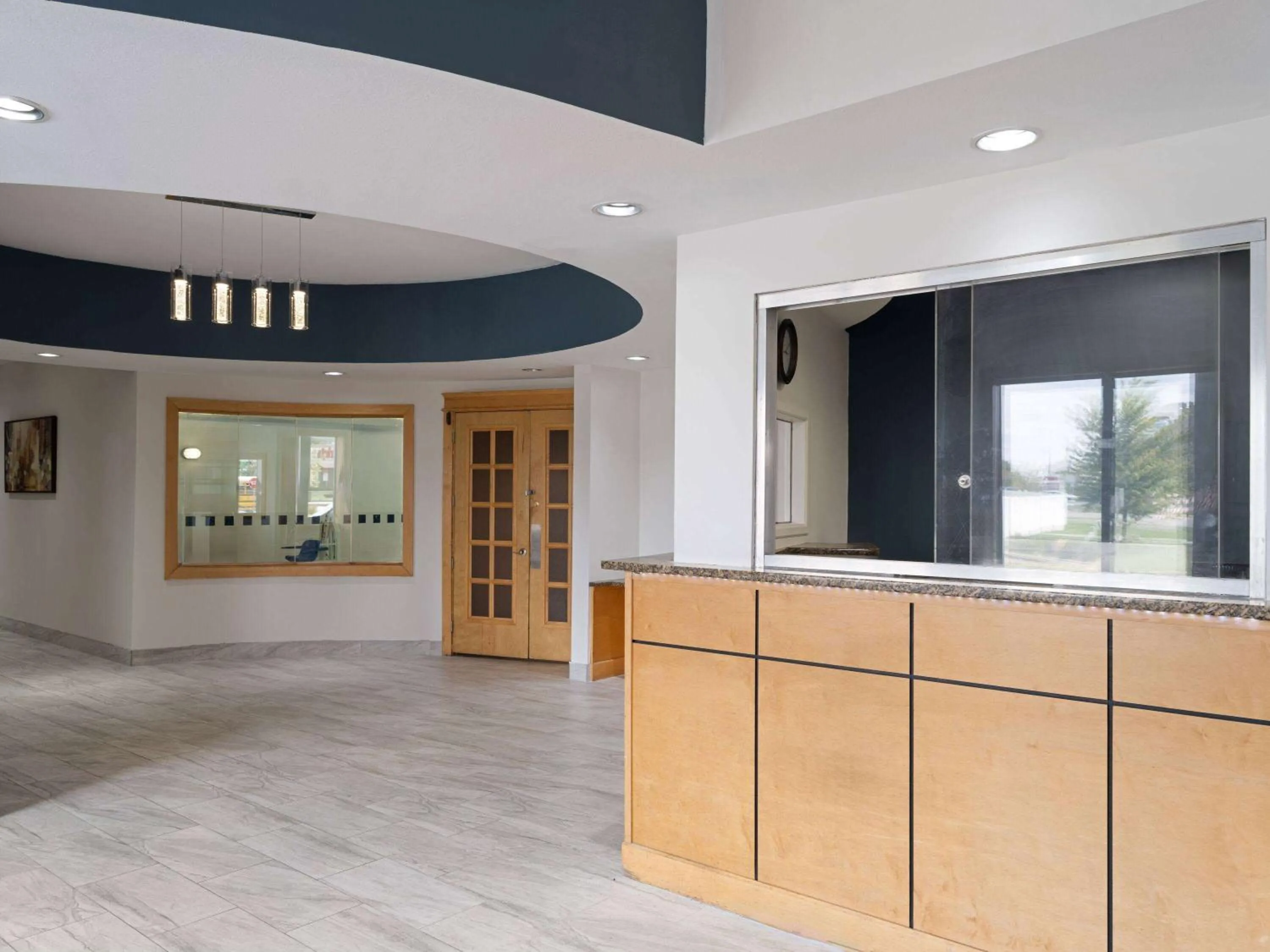 Lobby or reception in Baymont by Wyndham Indianapolis East