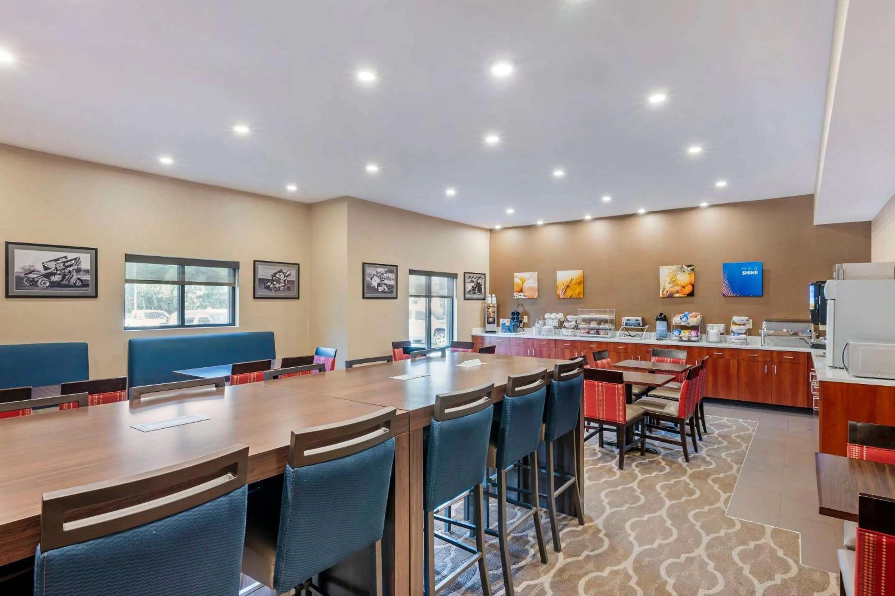 Breakfast in Comfort Suites West Indianapolis - Brownsburg