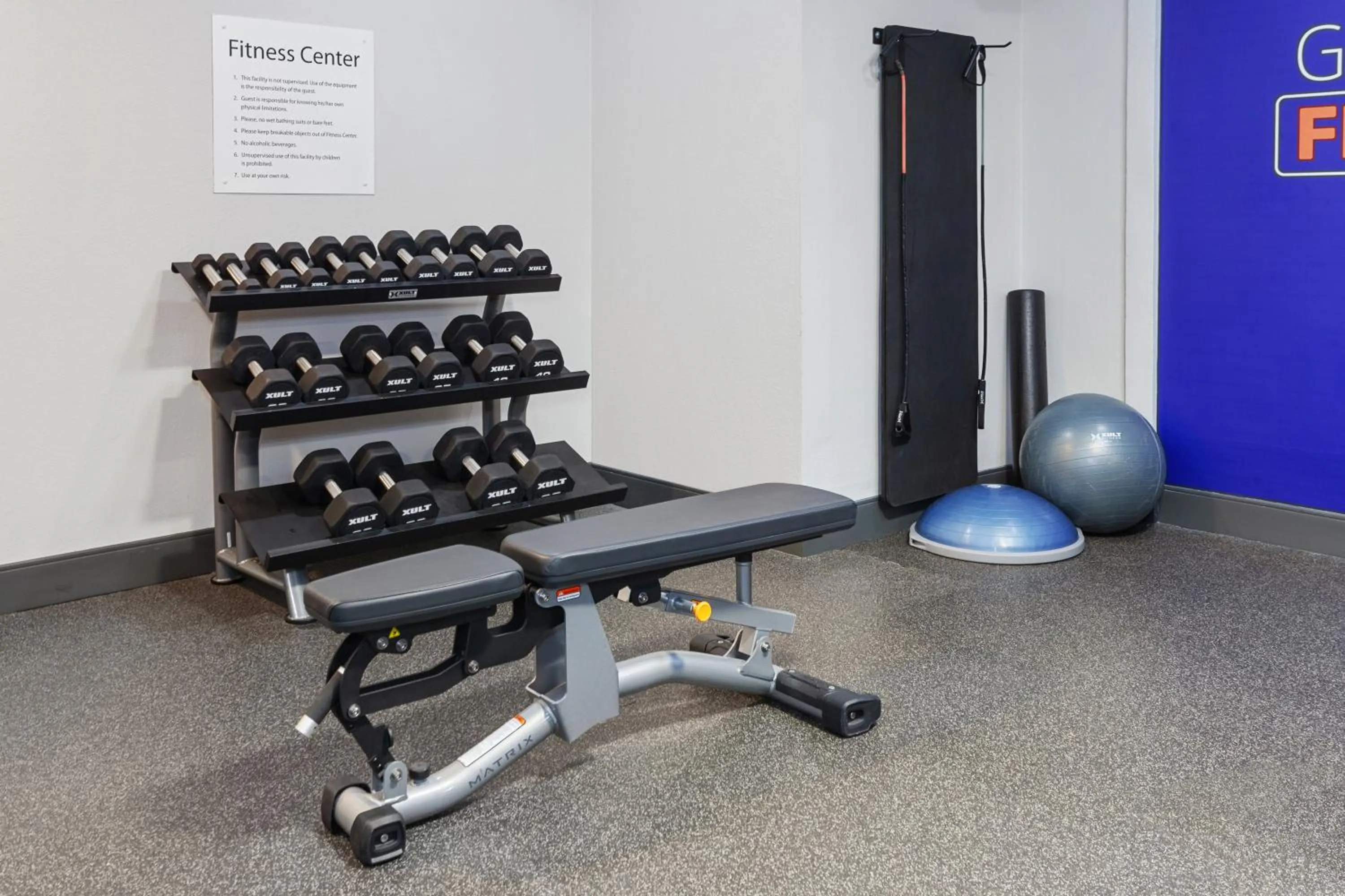 Fitness centre/facilities in Holiday Inn Express & Suites Carmel North – Westfield by IHG