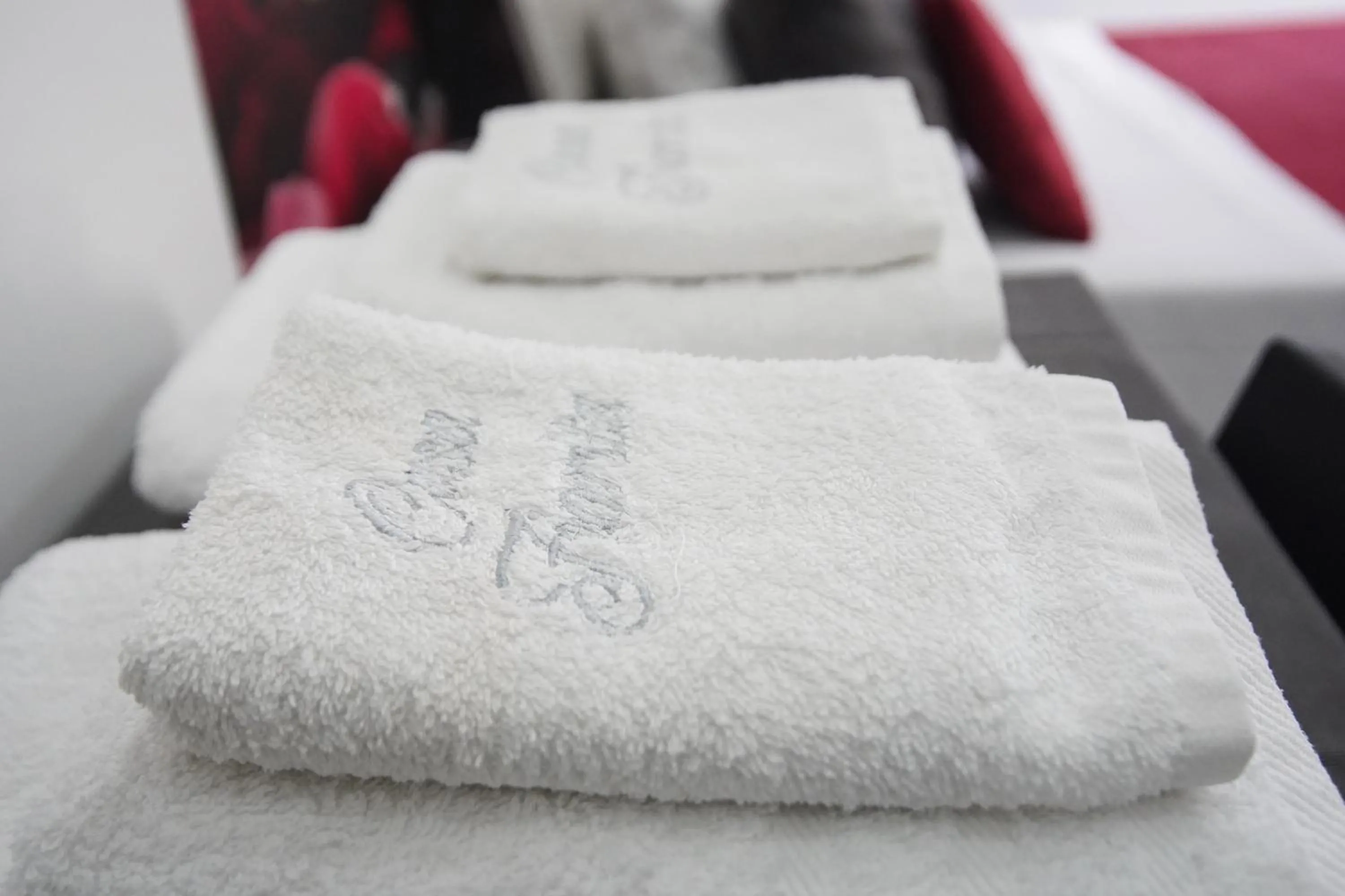 towels, Bed in Casa Fiorita