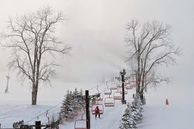 Skiing in Comfort Inn & Suites Lawrenceburg