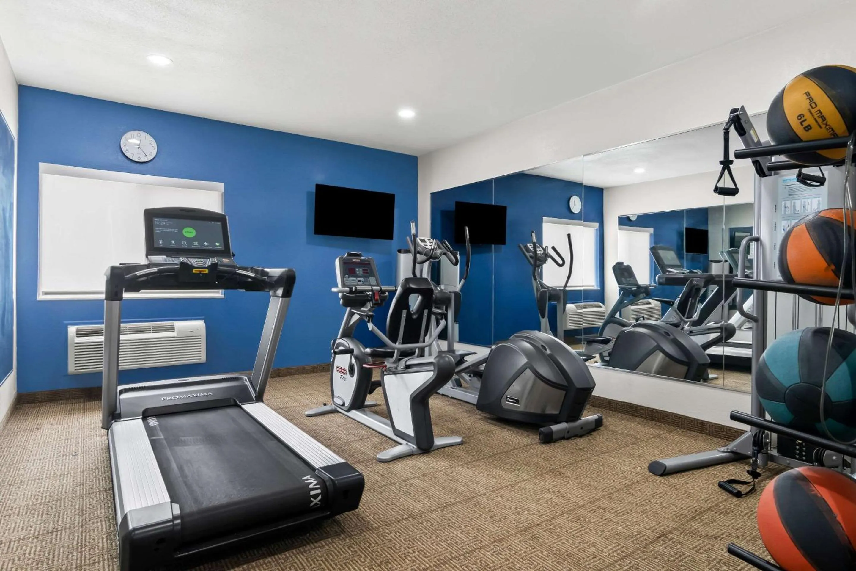 Fitness centre/facilities in Comfort Inn Schererville