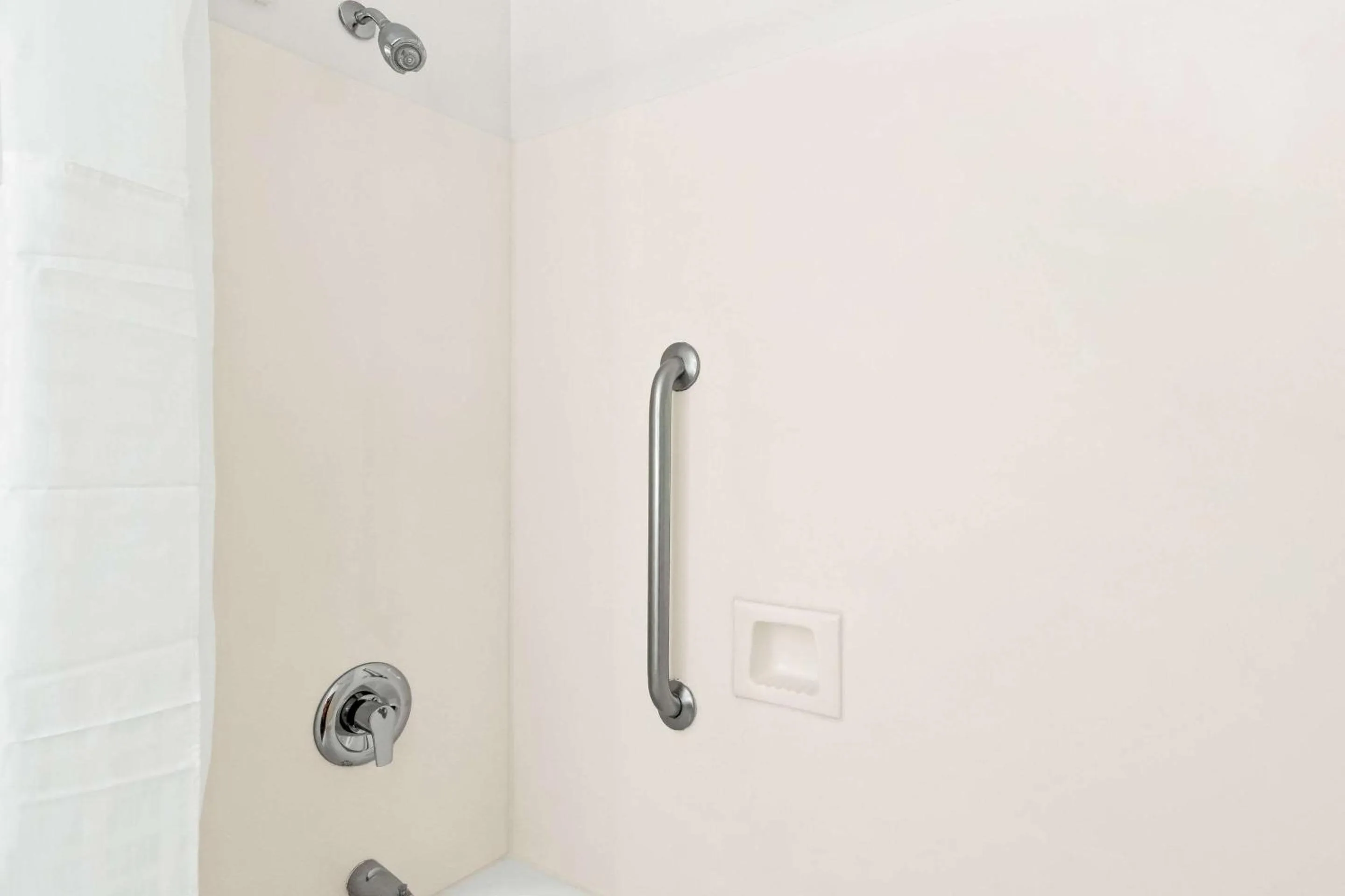 Bedroom in Comfort Inn Schererville