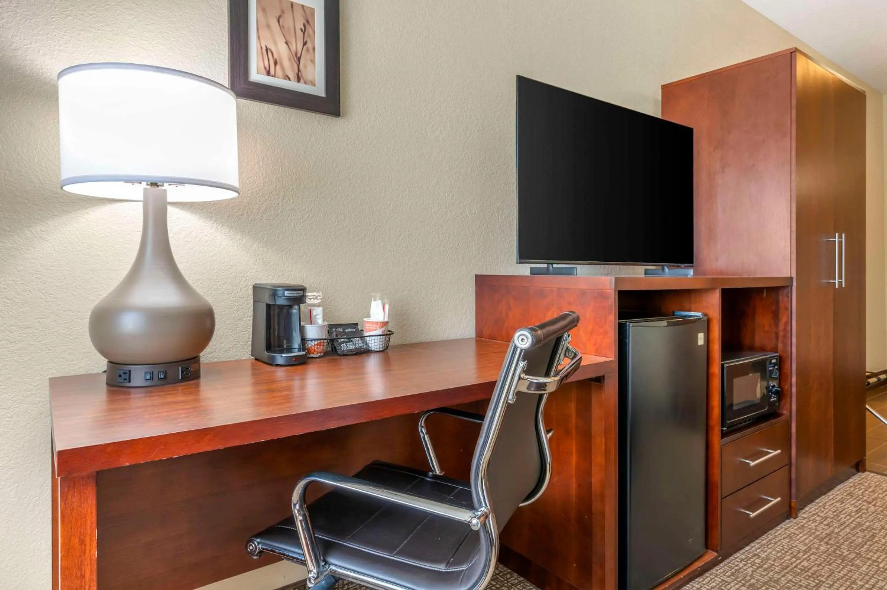 Bedroom in Comfort Inn