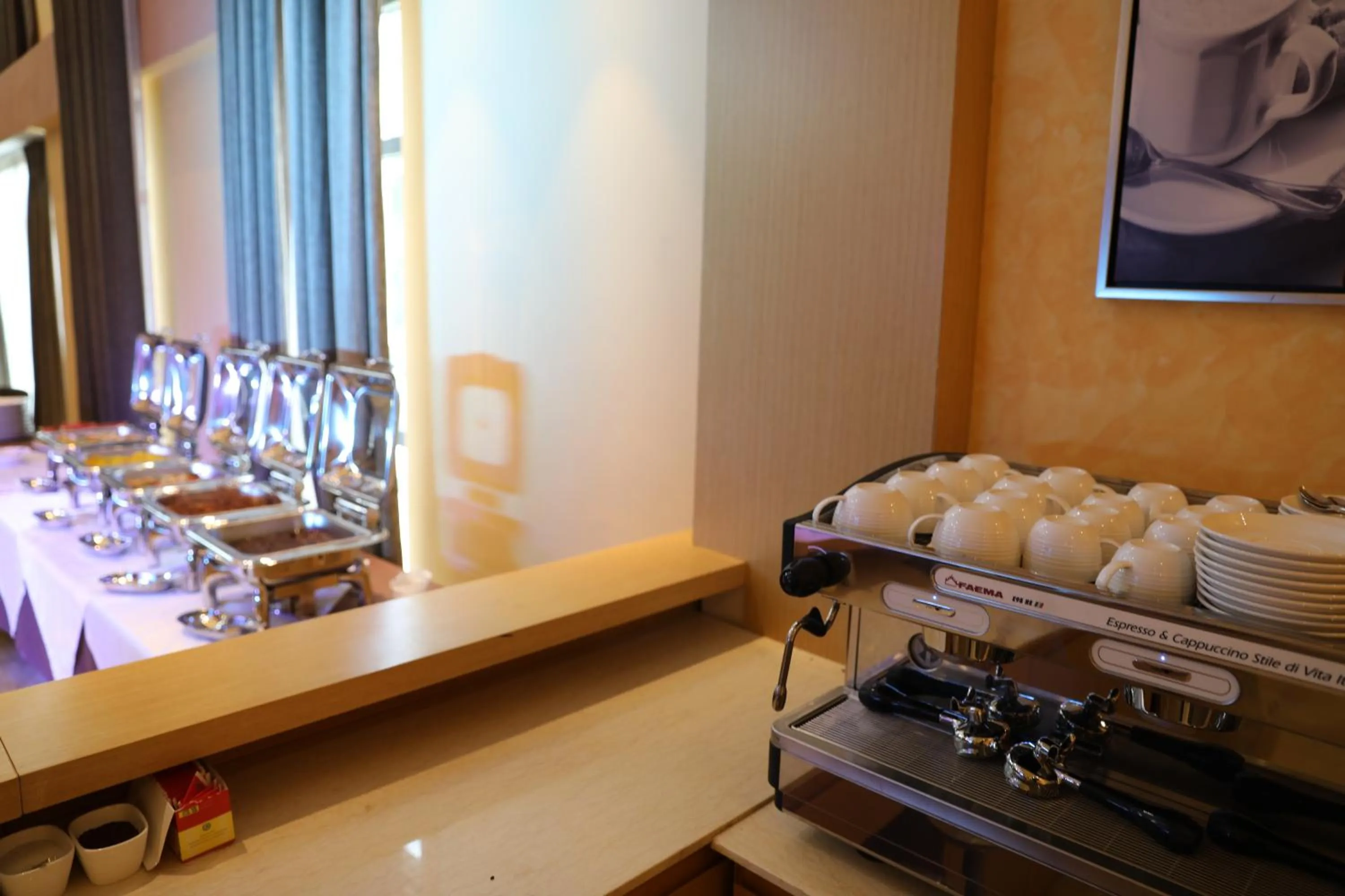 Coffee/tea facilities in Vamos Addis Hotel