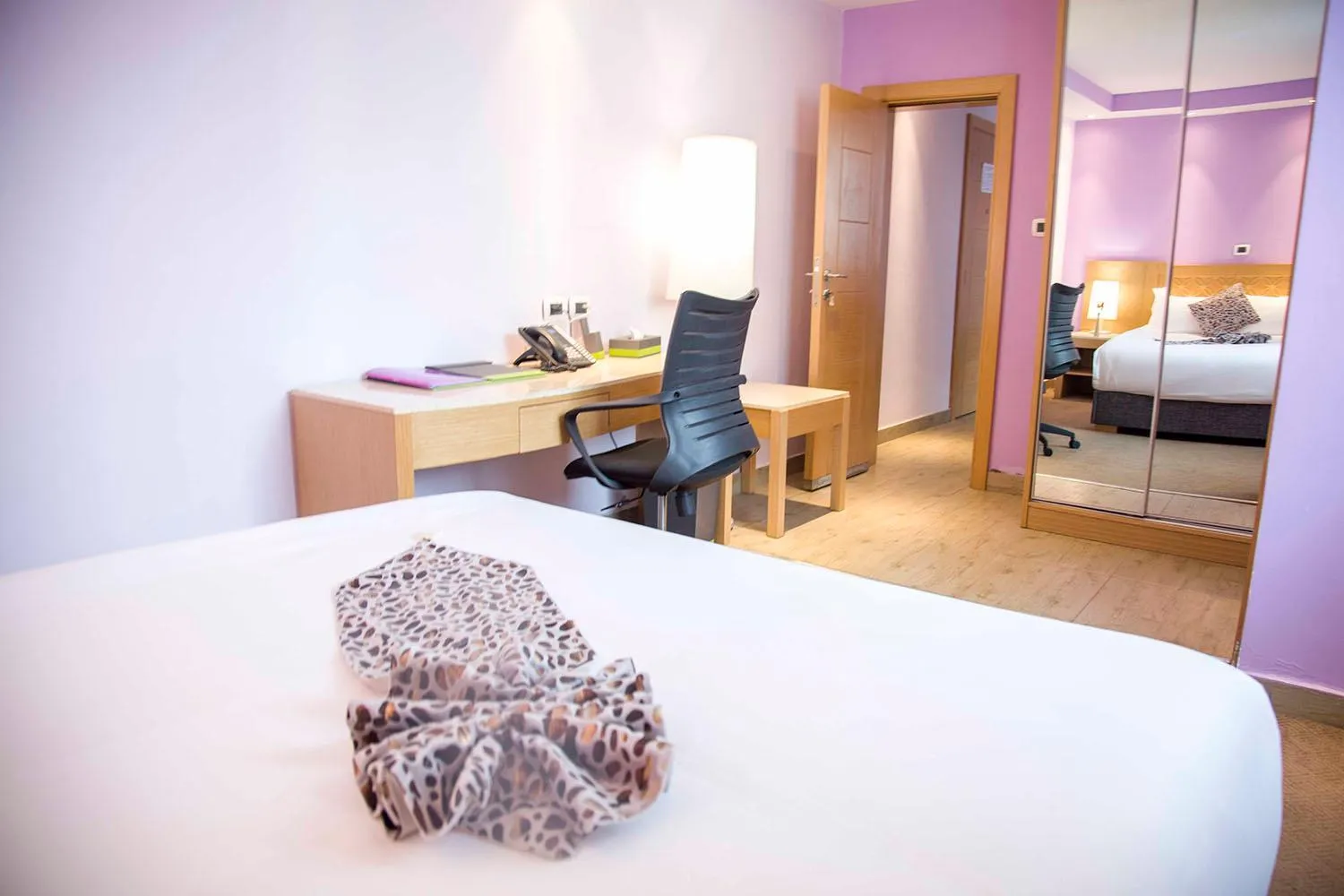 Bedroom, Bed in Vamos Addis Hotel