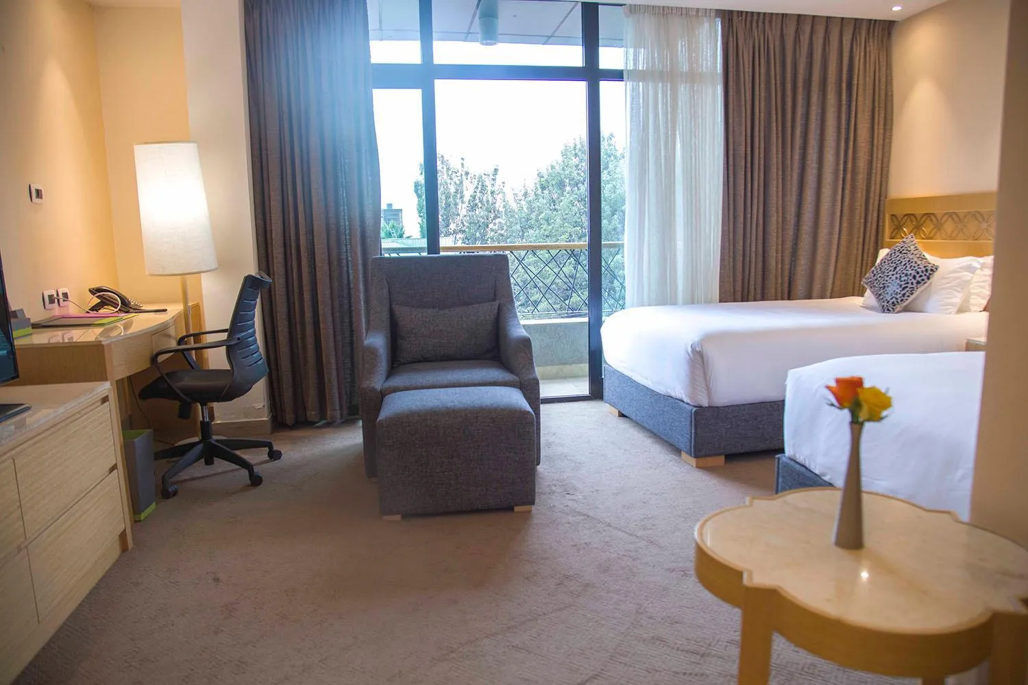 Photo of the whole room, Bed in Vamos Addis Hotel