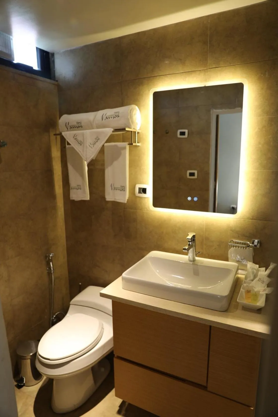 Bathroom in Vamos Addis Hotel