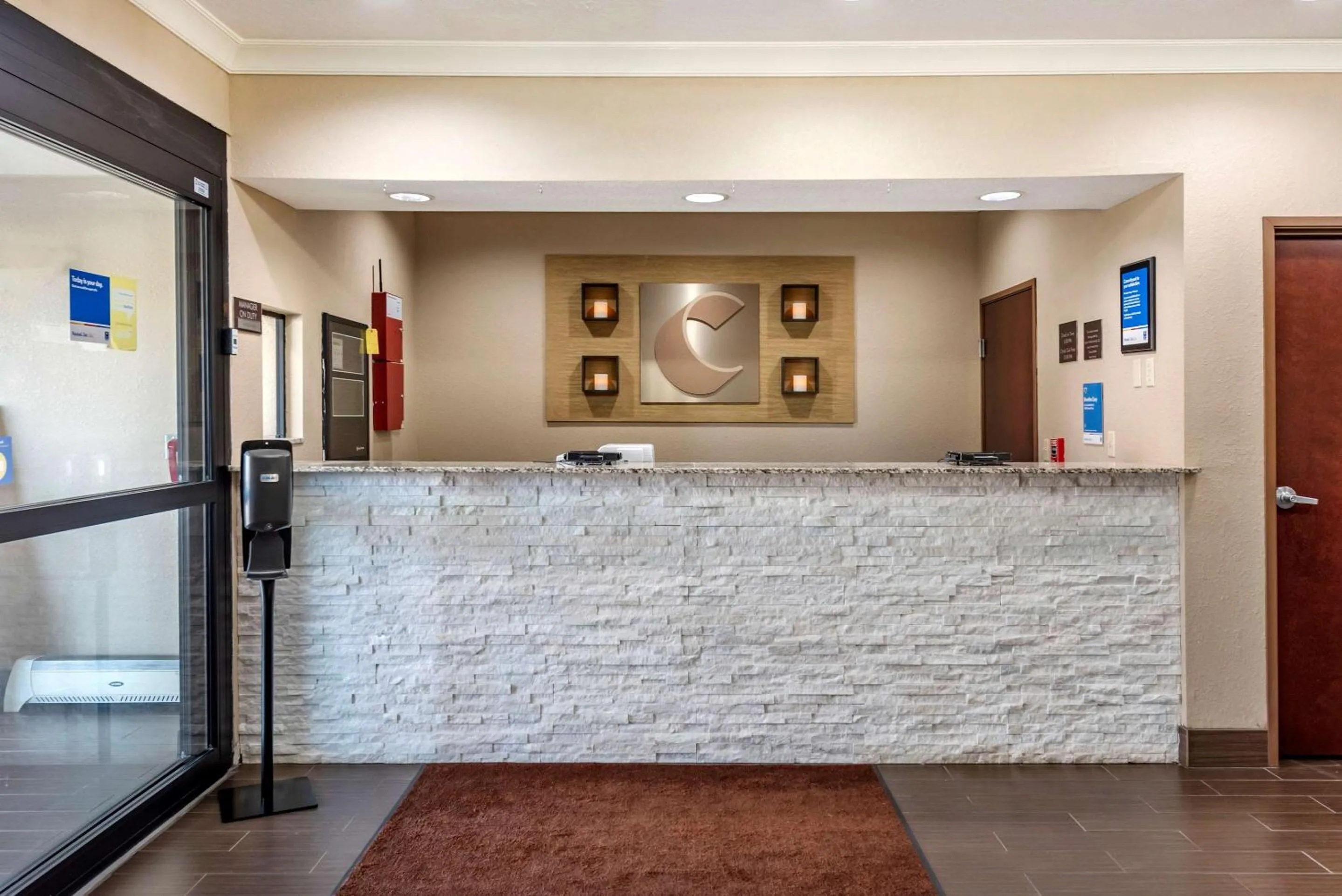 Lobby or reception in Comfort Inn & Suites Muncie Near University