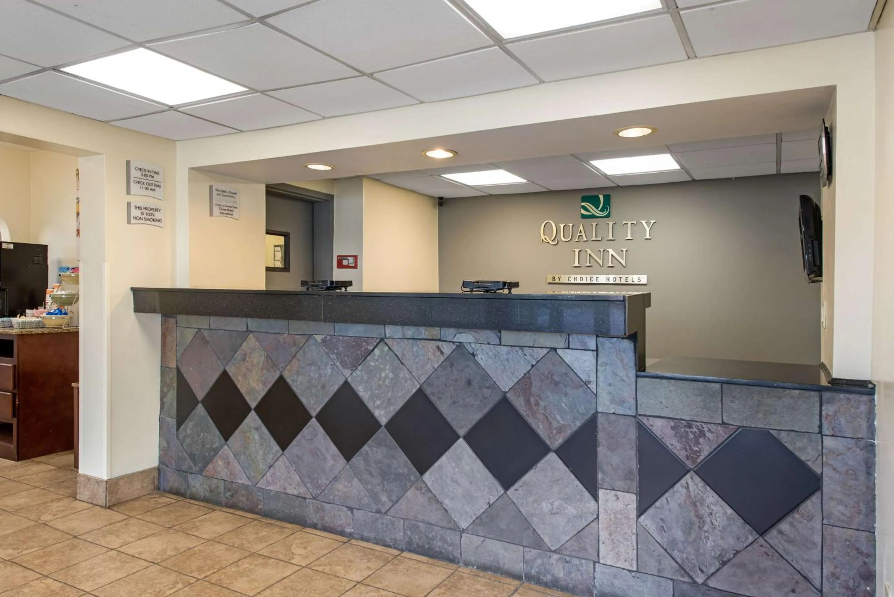 Lobby or reception in Quality Inn & Suites Lafayette I-65