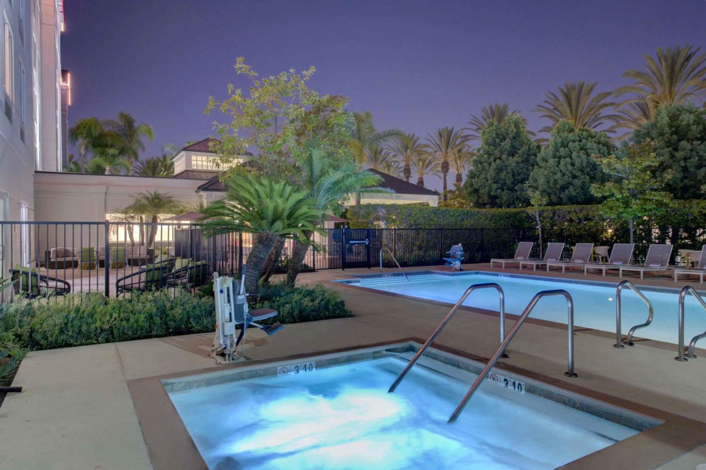 Pool view in Hilton Garden Inn Anaheim/Garden Grove
