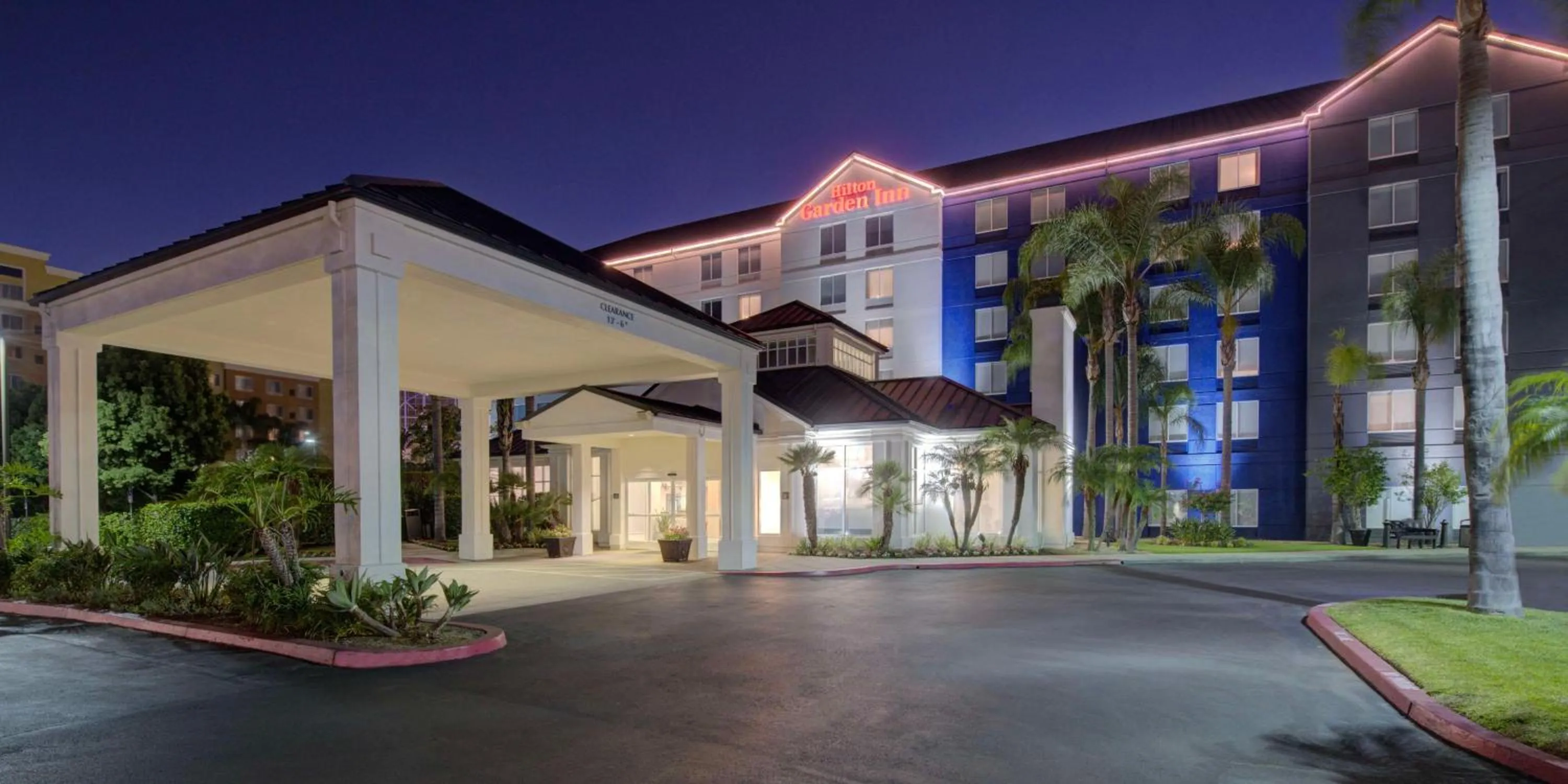 Property building in Hilton Garden Inn Anaheim/Garden Grove