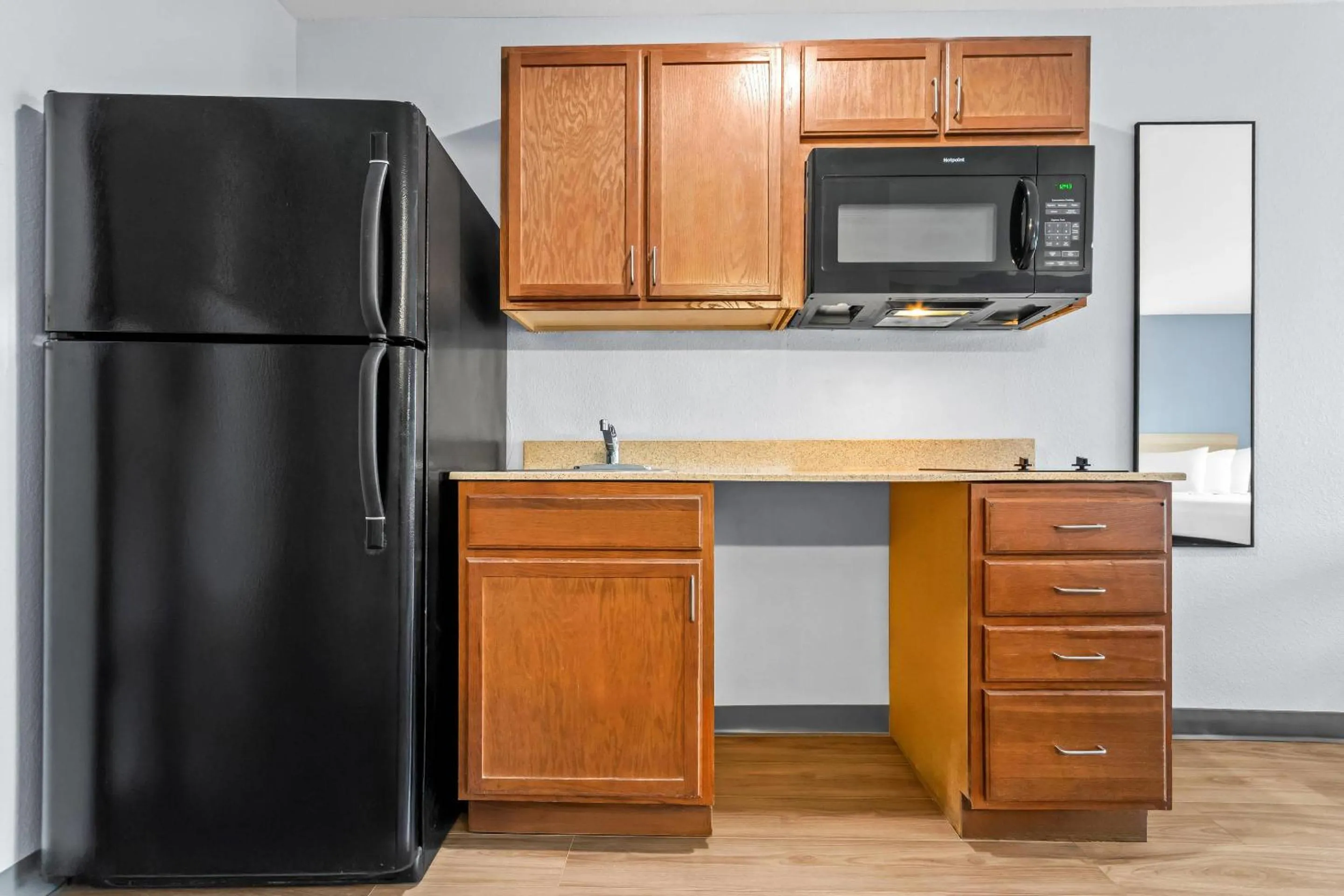 Bedroom in Suburban Studios Clarksville-Louisville North