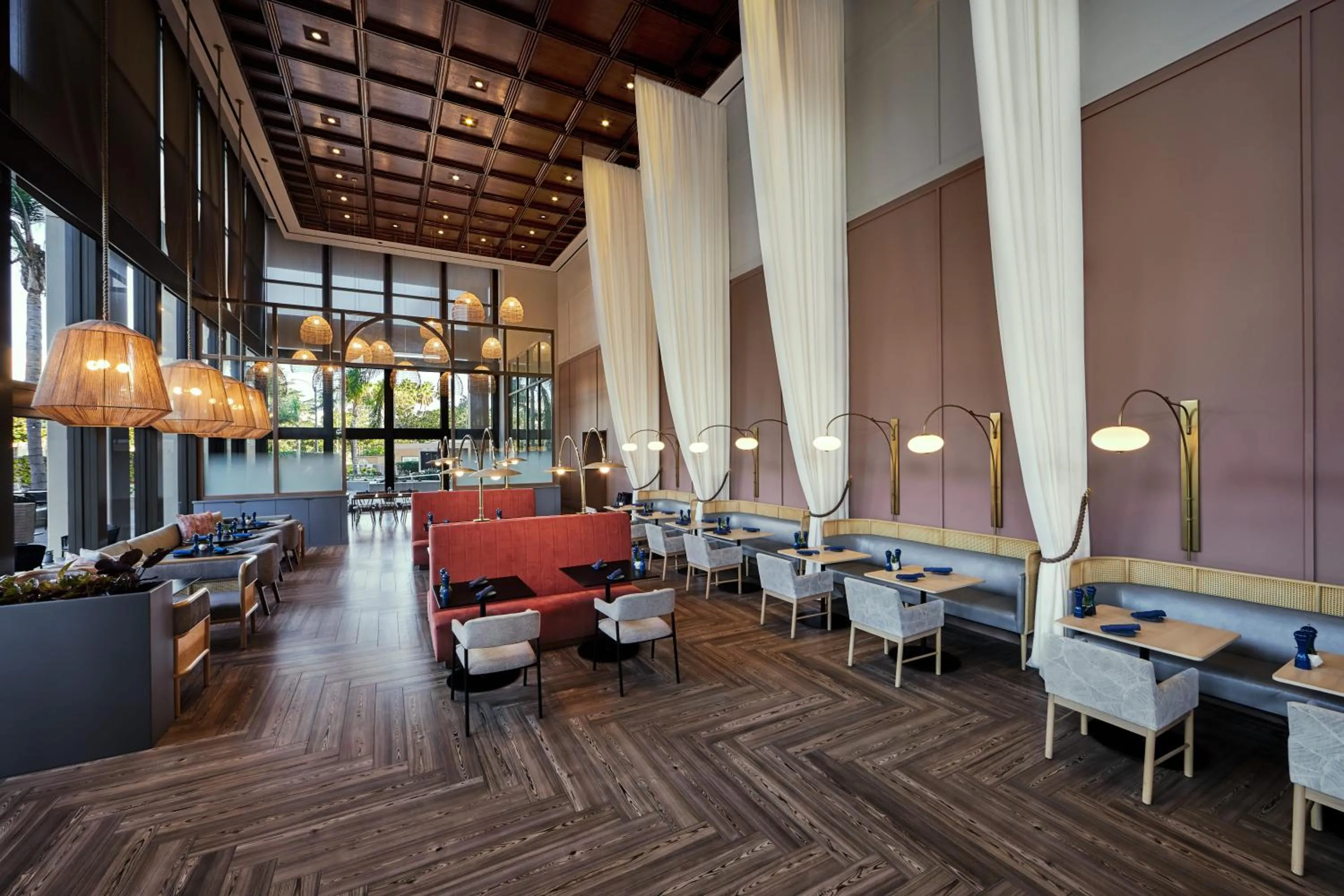 Restaurant/places to eat in Hotel Fera Anaheim, a DoubleTree by Hilton Hotel
