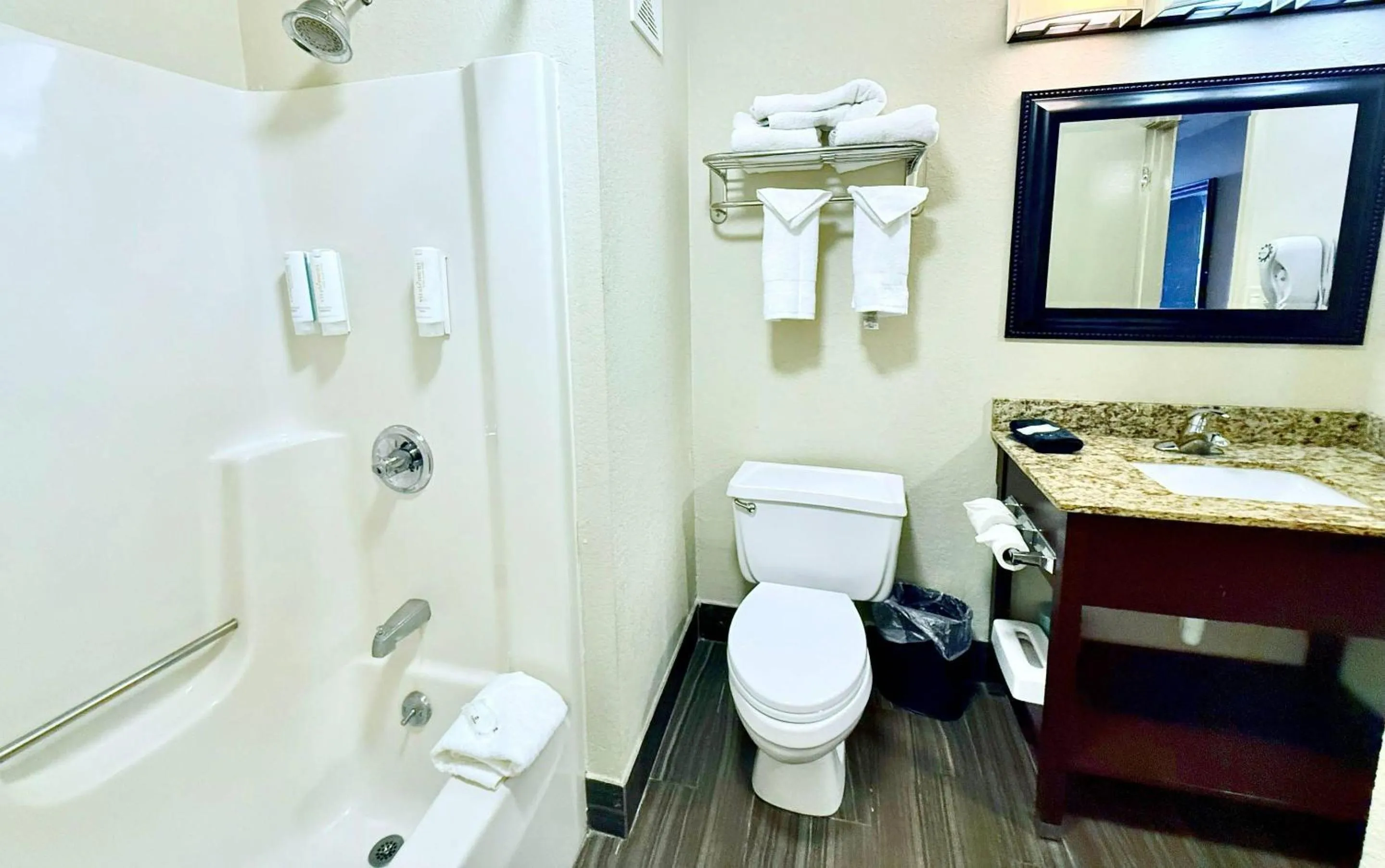 Bedroom in Clarion Inn & Suites Evansville Eastland Area