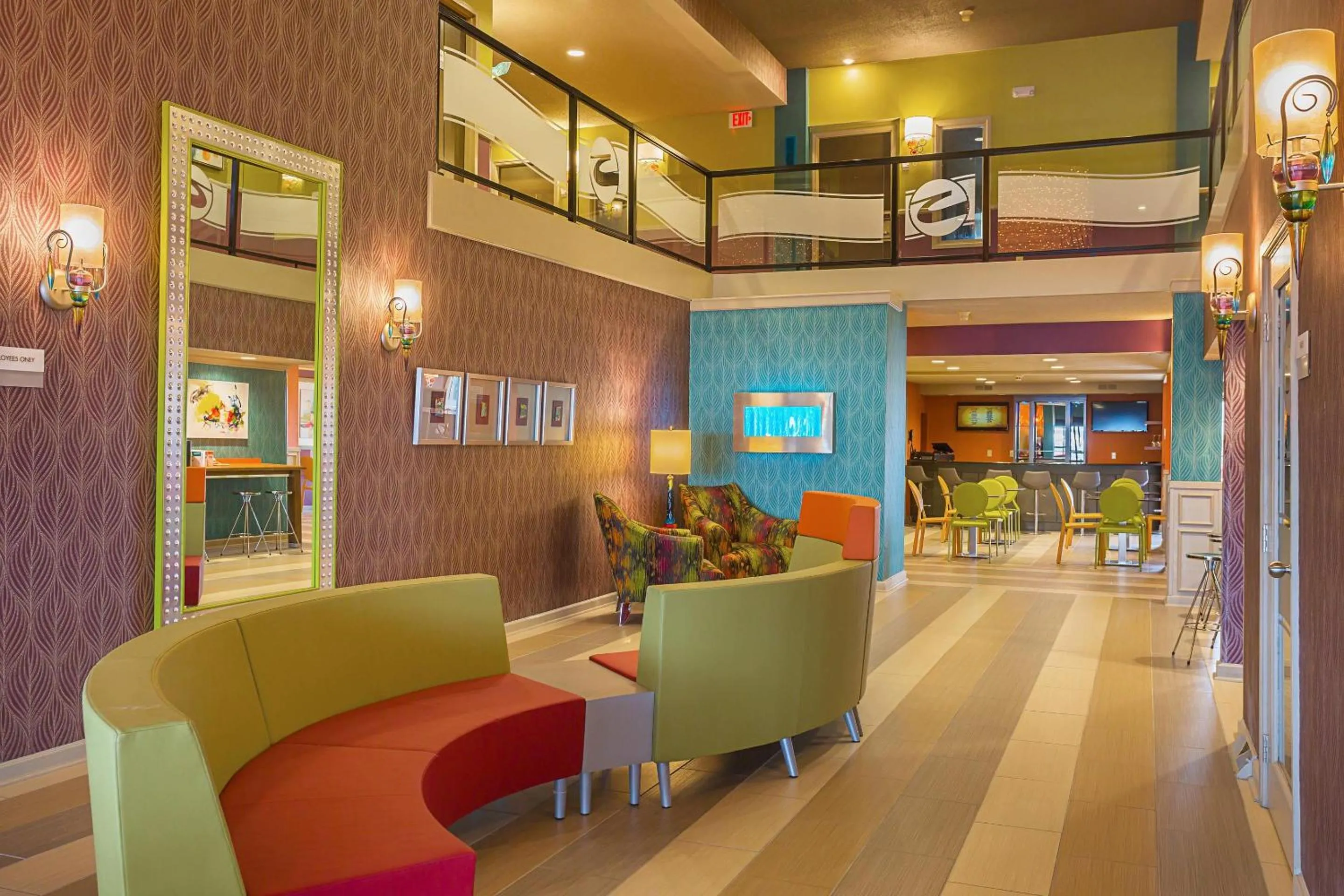 Lobby or reception in Clarion Inn & Suites Evansville Eastland Area