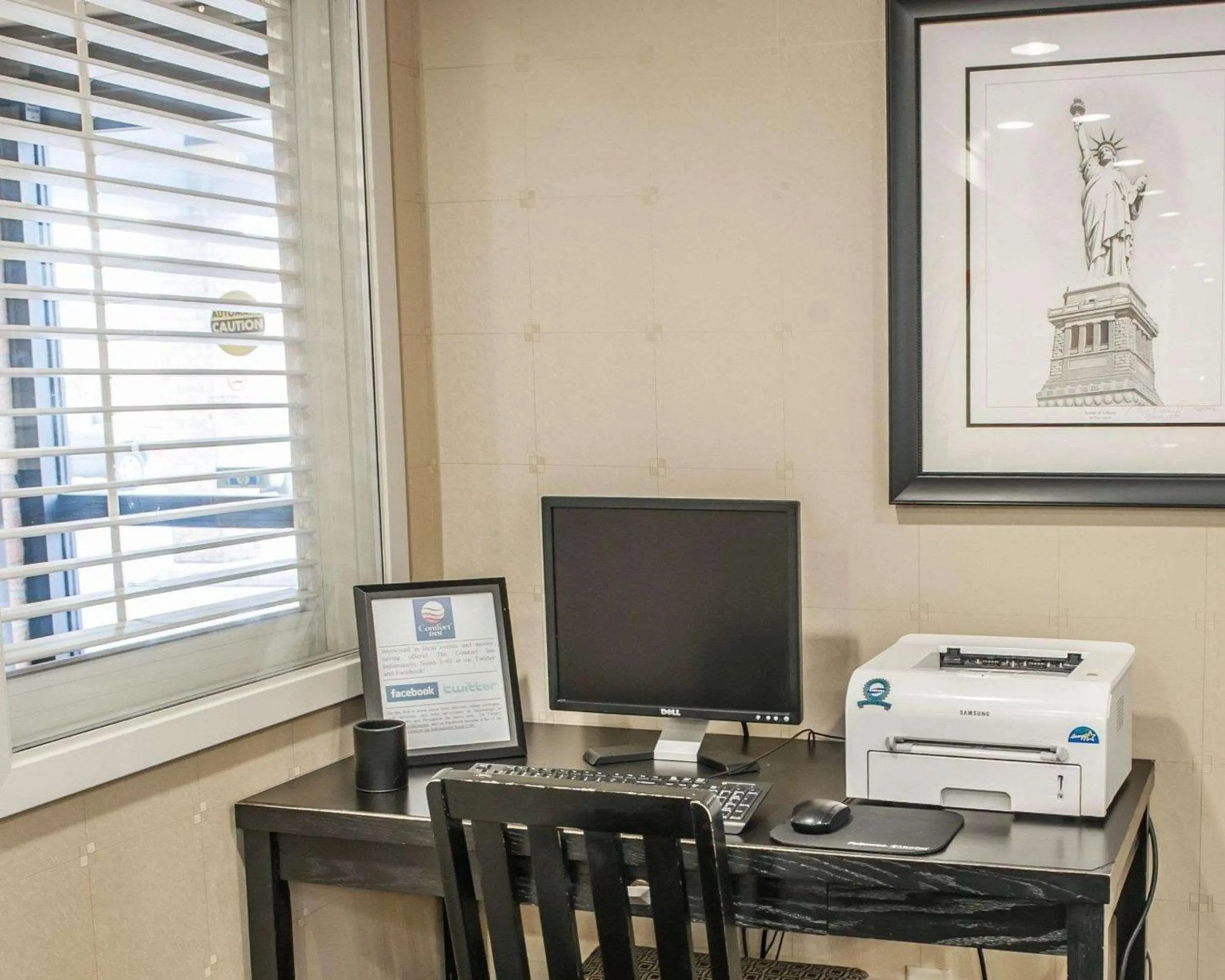 Business facilities in Comfort Inn Indianapolis South I-65