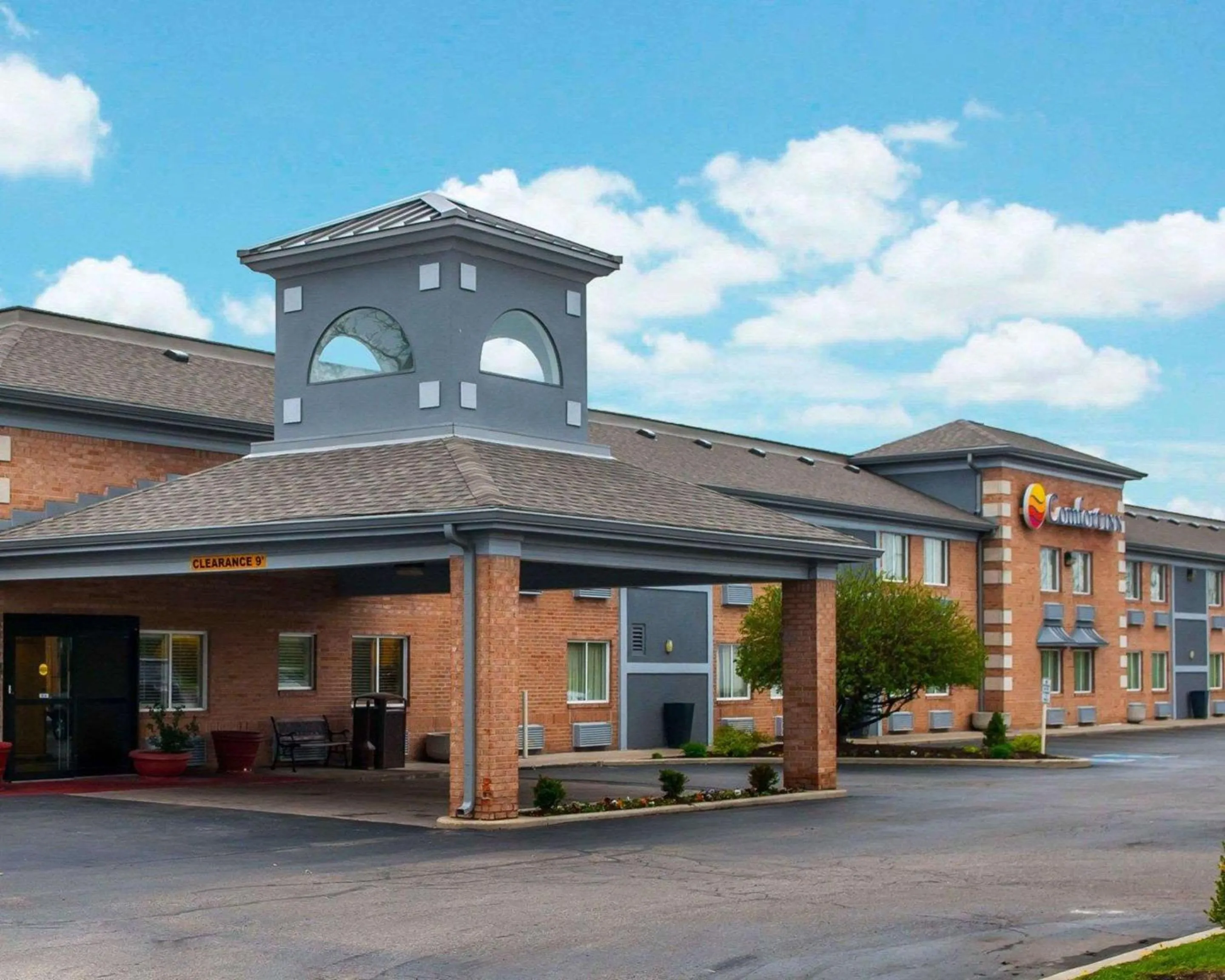 Property building in Comfort Inn Indianapolis South I-65