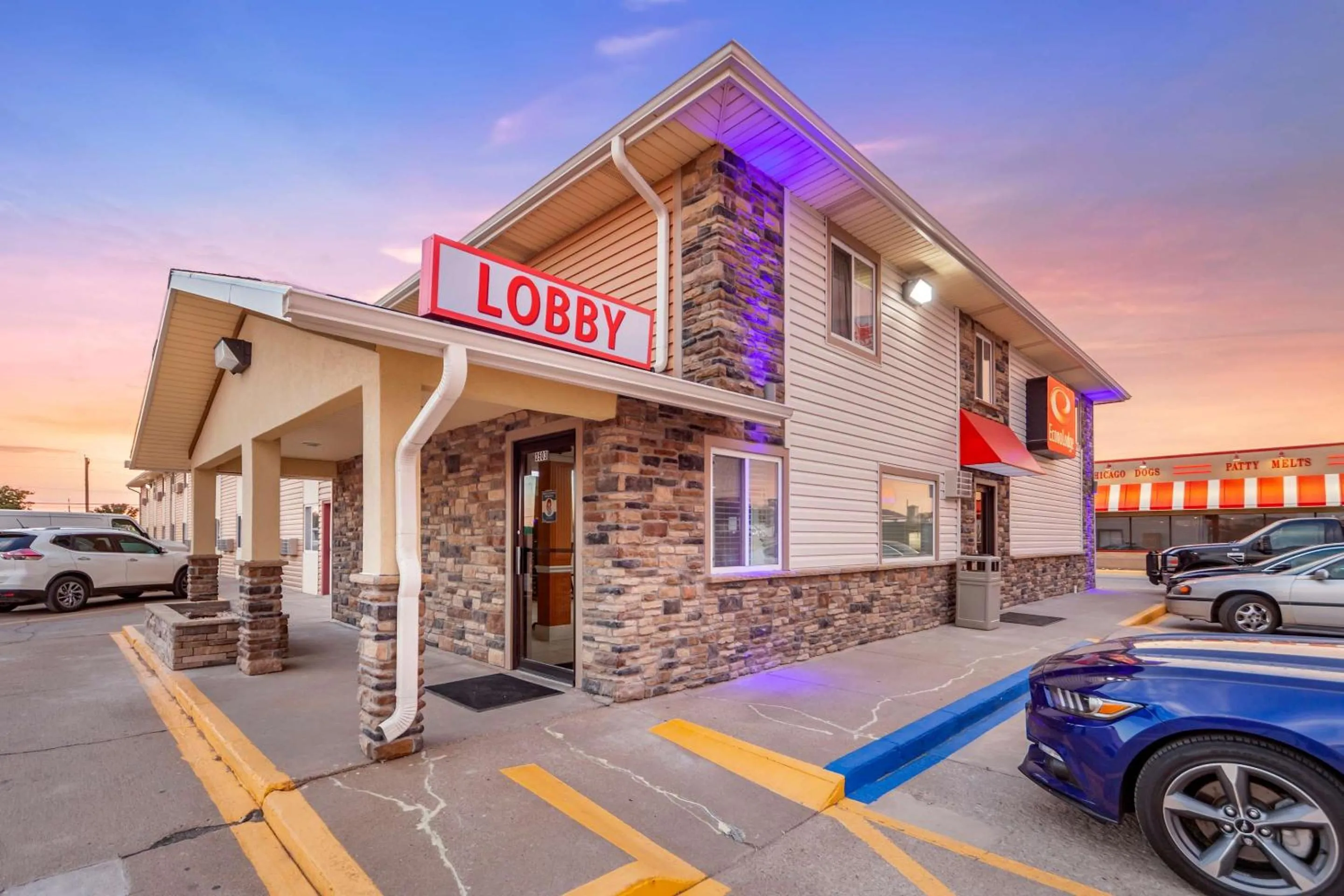 Property building in Econo Lodge Hays I-70