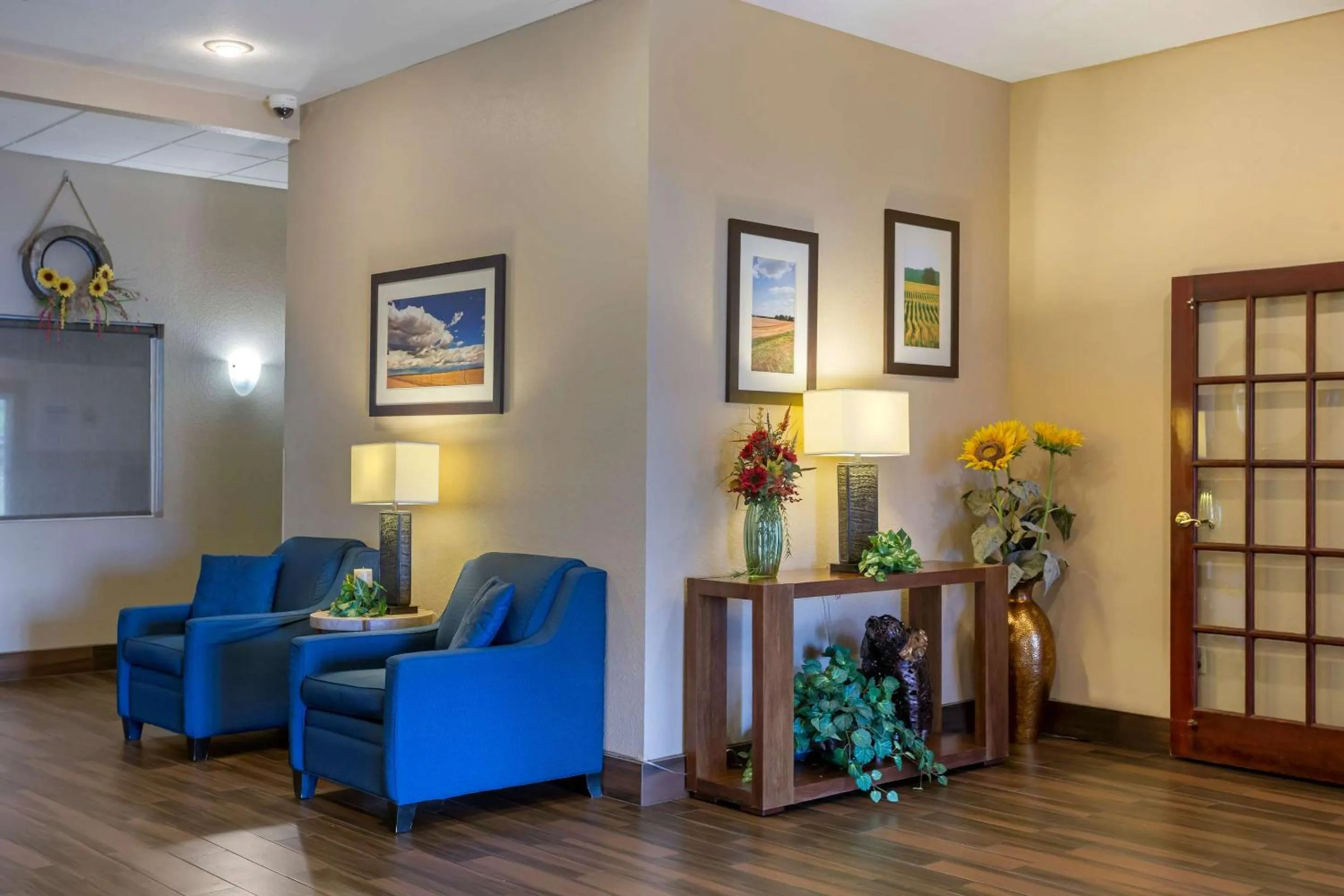 Lobby or reception in Comfort Inn & Suites Pittsburg KS