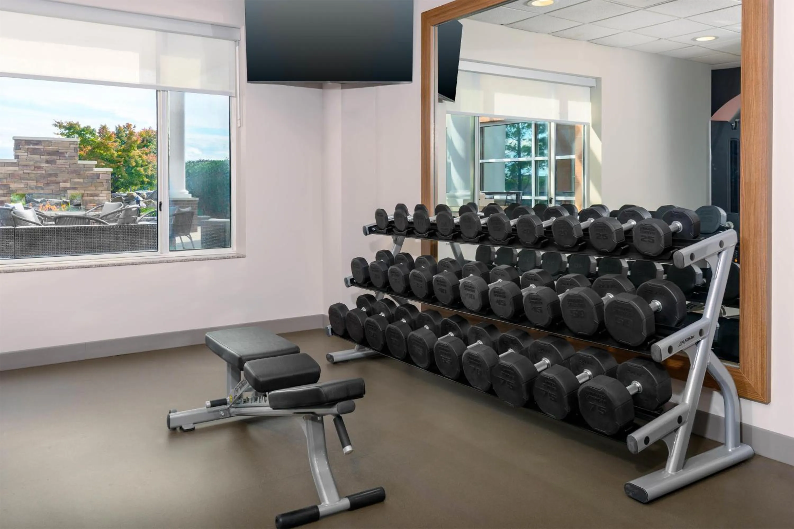 Fitness centre/facilities in Hilton Garden Inn Buffalo Airport