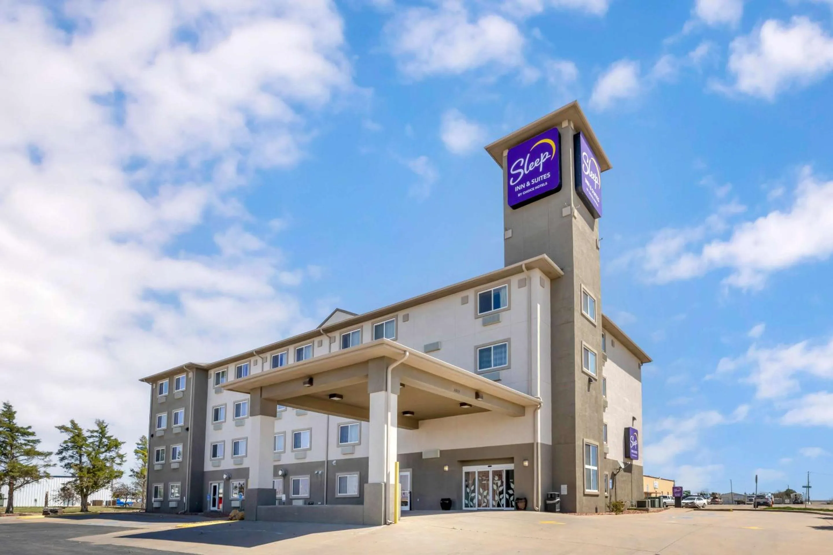 Property building in Sleep Inn & Suites Hays I-70