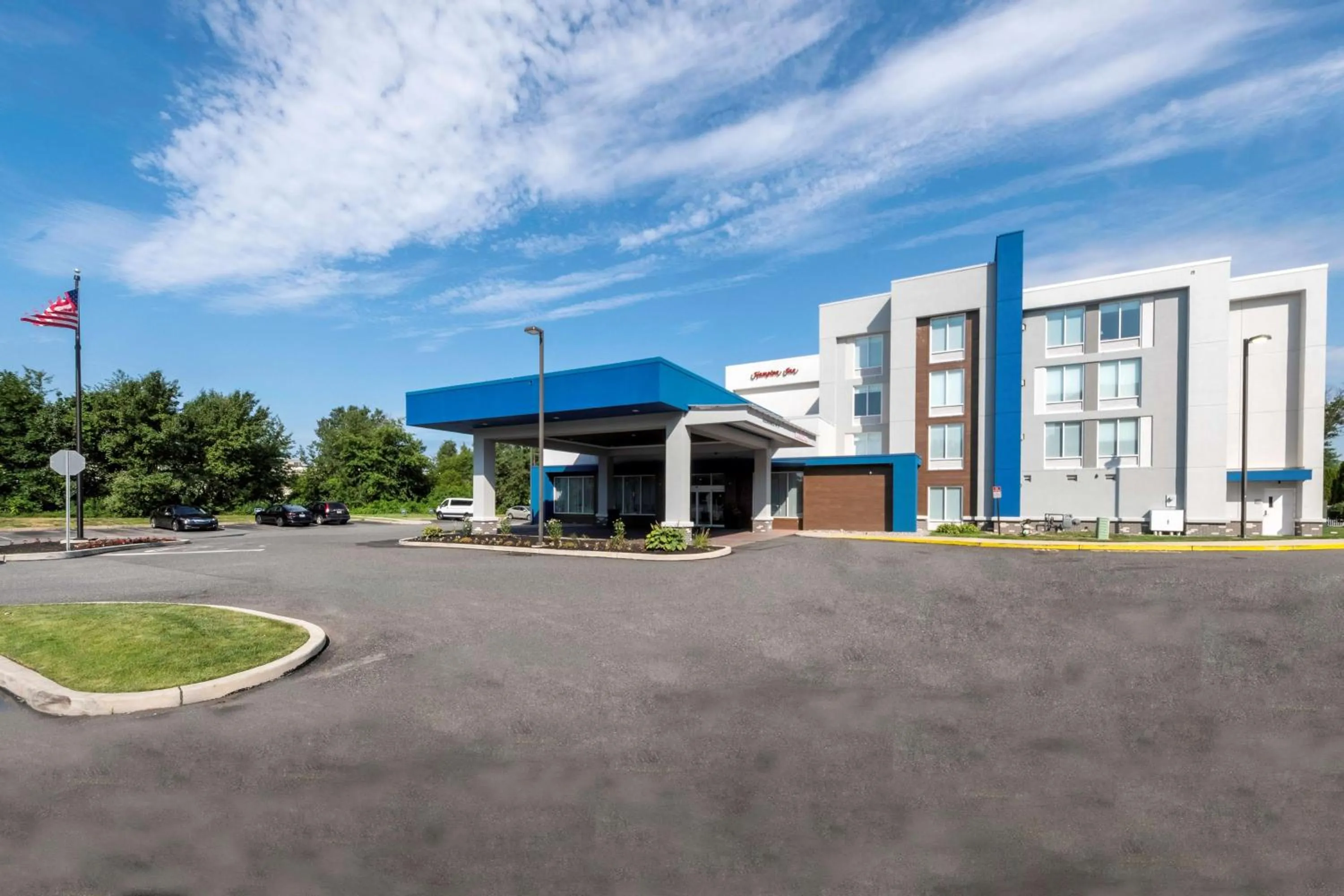 Property building in Hampton Inn Swedesboro Philadelphia