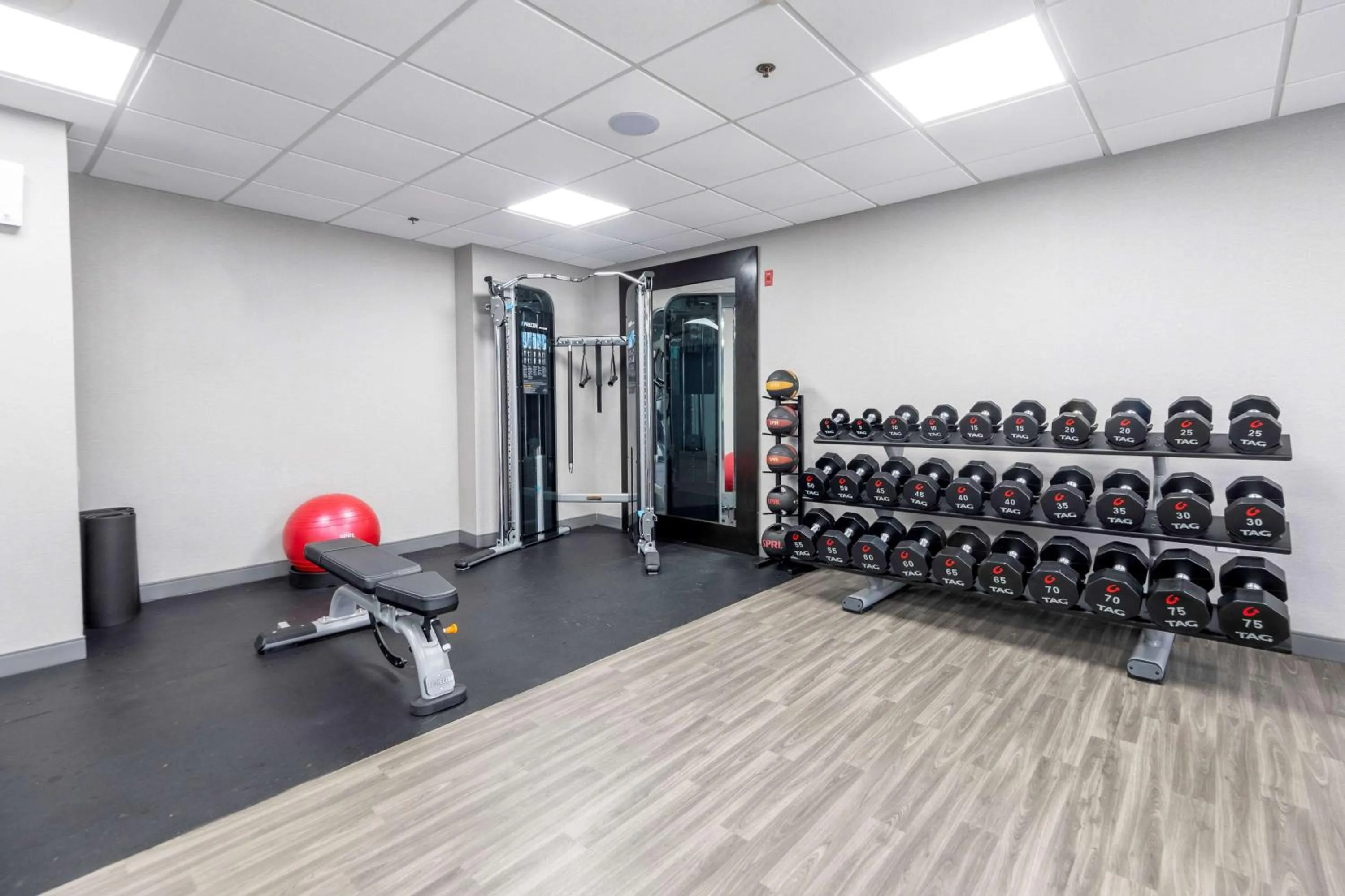 Fitness centre/facilities in Hampton Inn Swedesboro Philadelphia