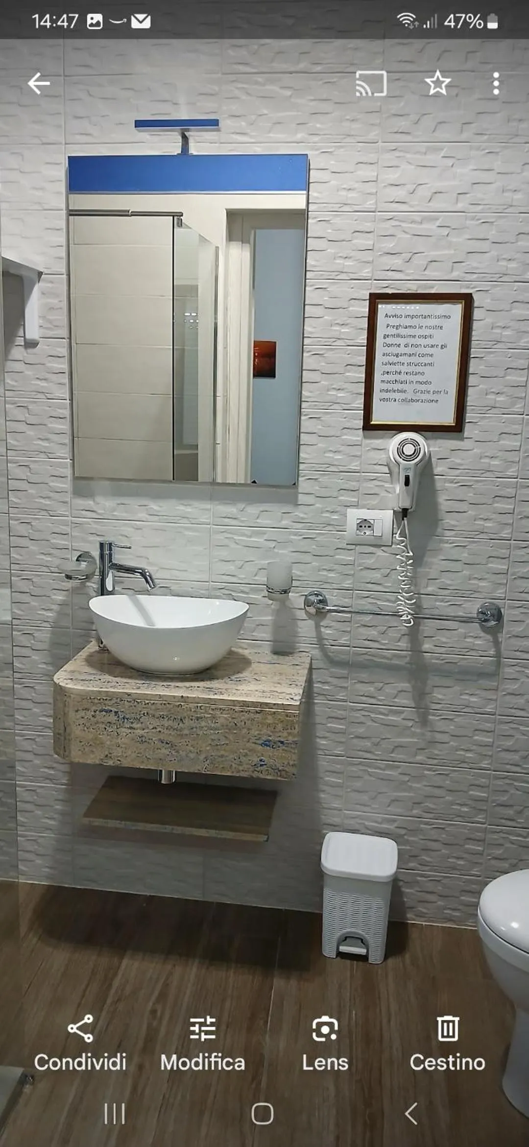 Shower in B&B villa brezza marina