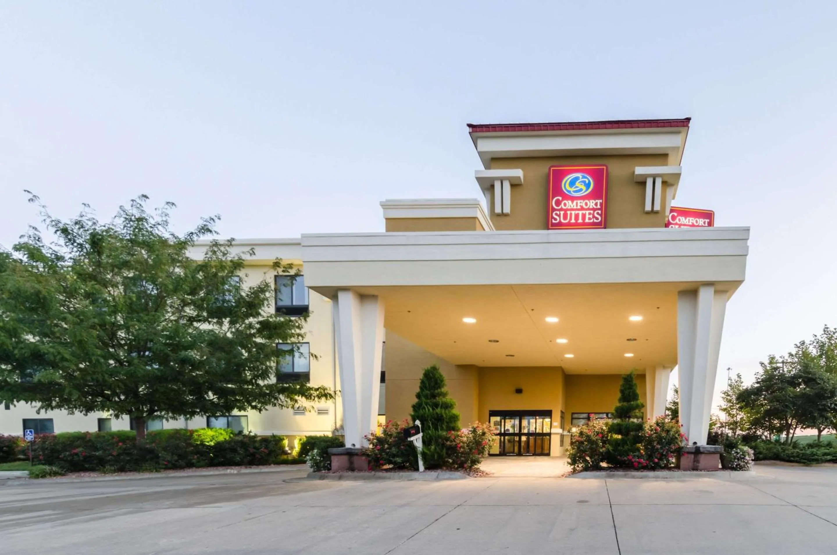 Comfort Suites Salina South