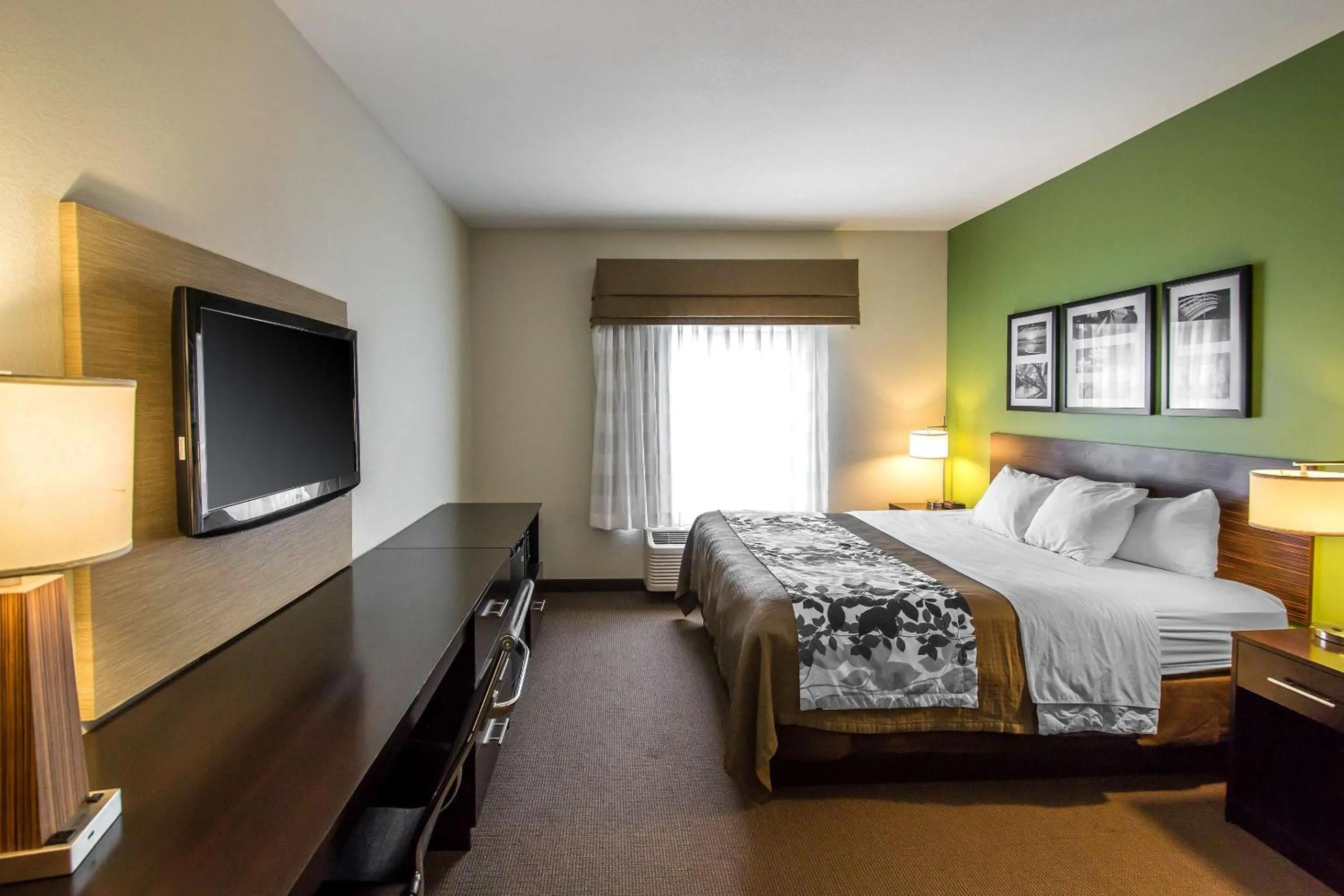 Bedroom, Bed in Sleep Inn & Suites Haysville - Wichita South