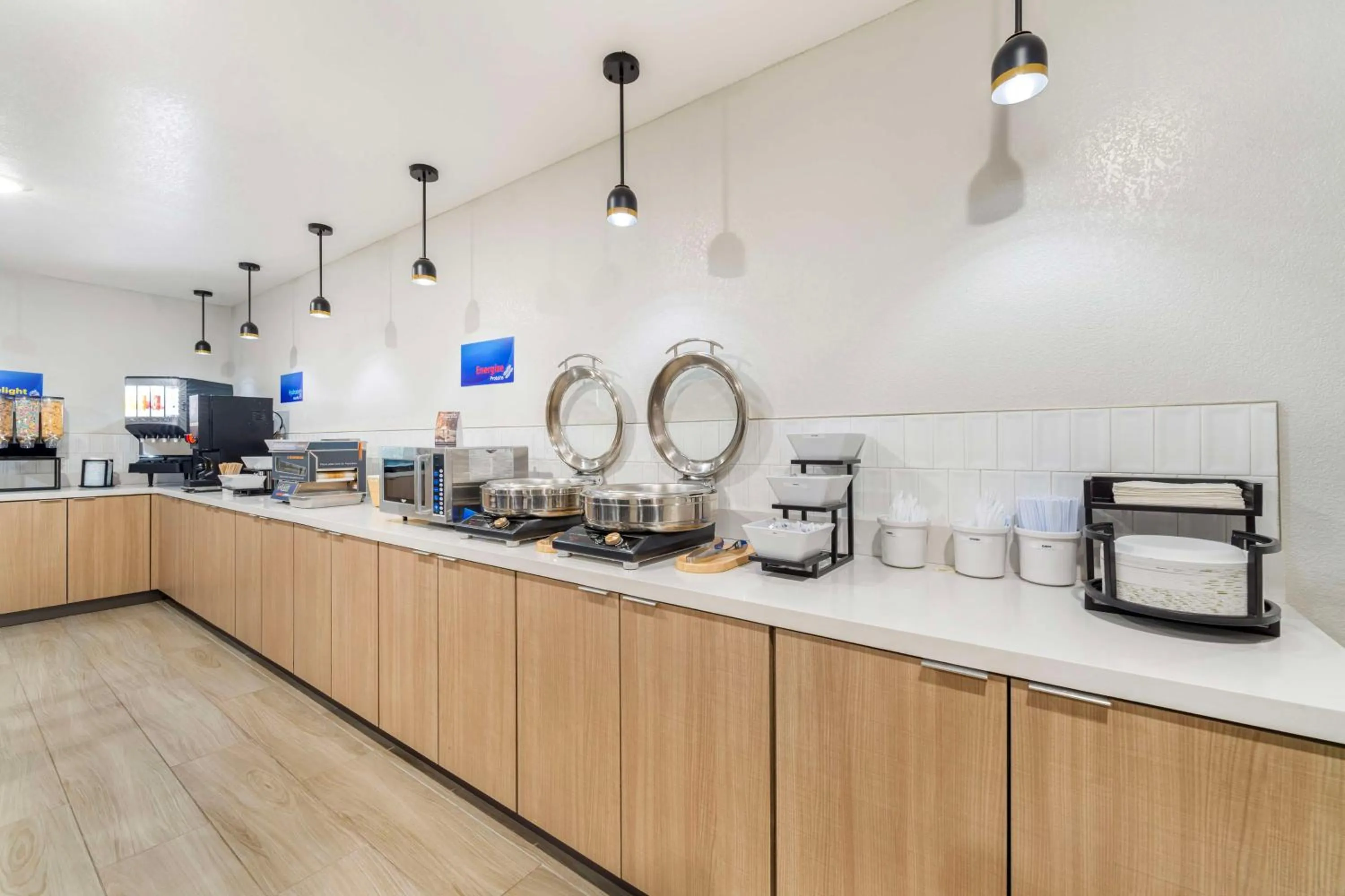 Breakfast in Best Western Park City Wichita North